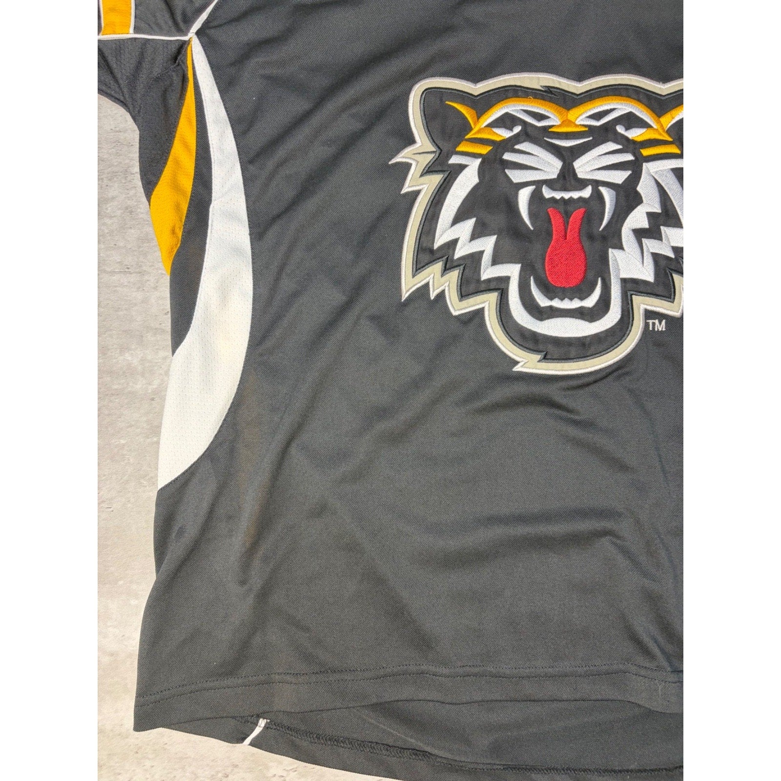 Vintage Hamilton Tiger Cats CFL Embroidered Long Sleeve Football Jersey Size XL