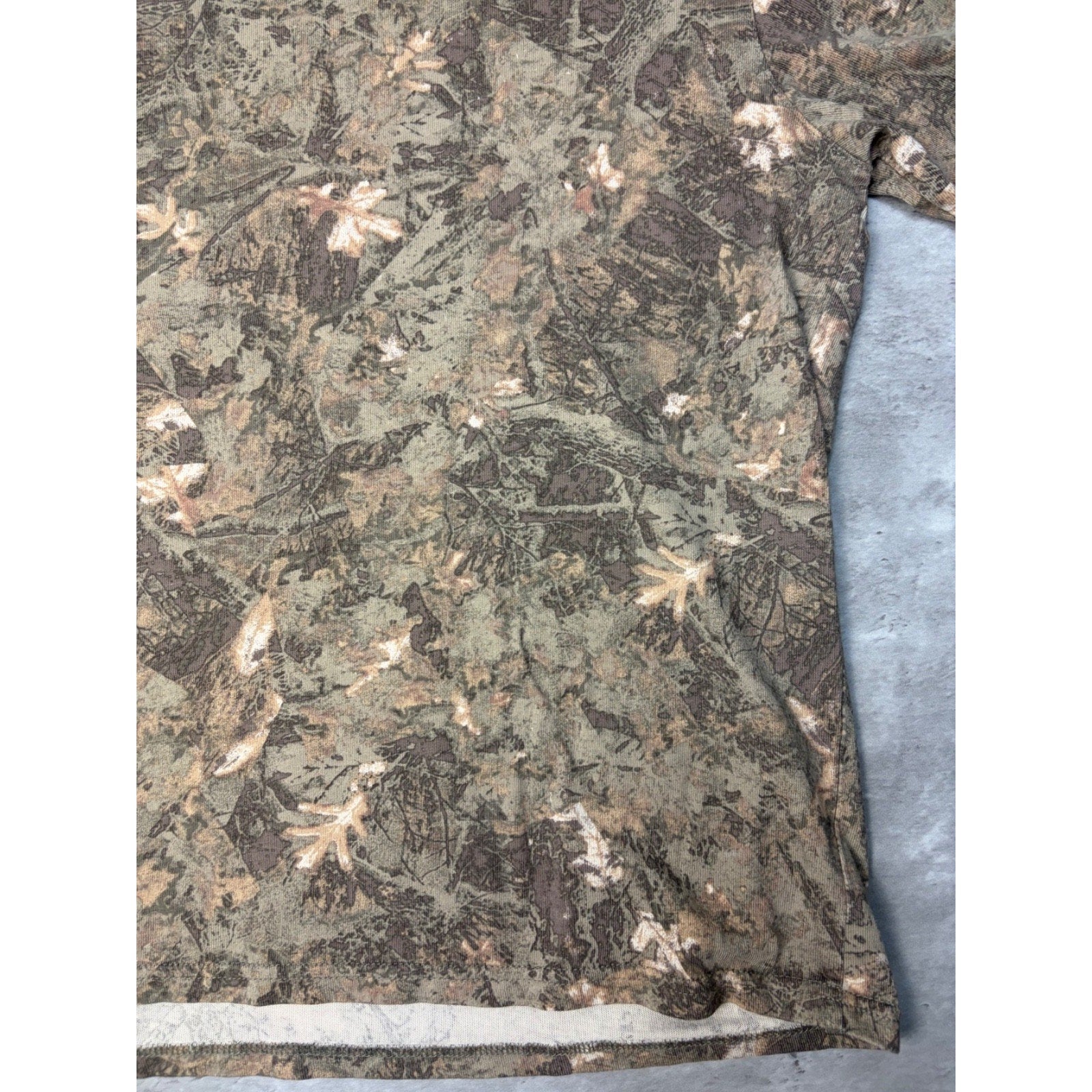 Vintage Arizona Jean Co Tree Camo Boxy Fit Hunting T-Shirt Size Large