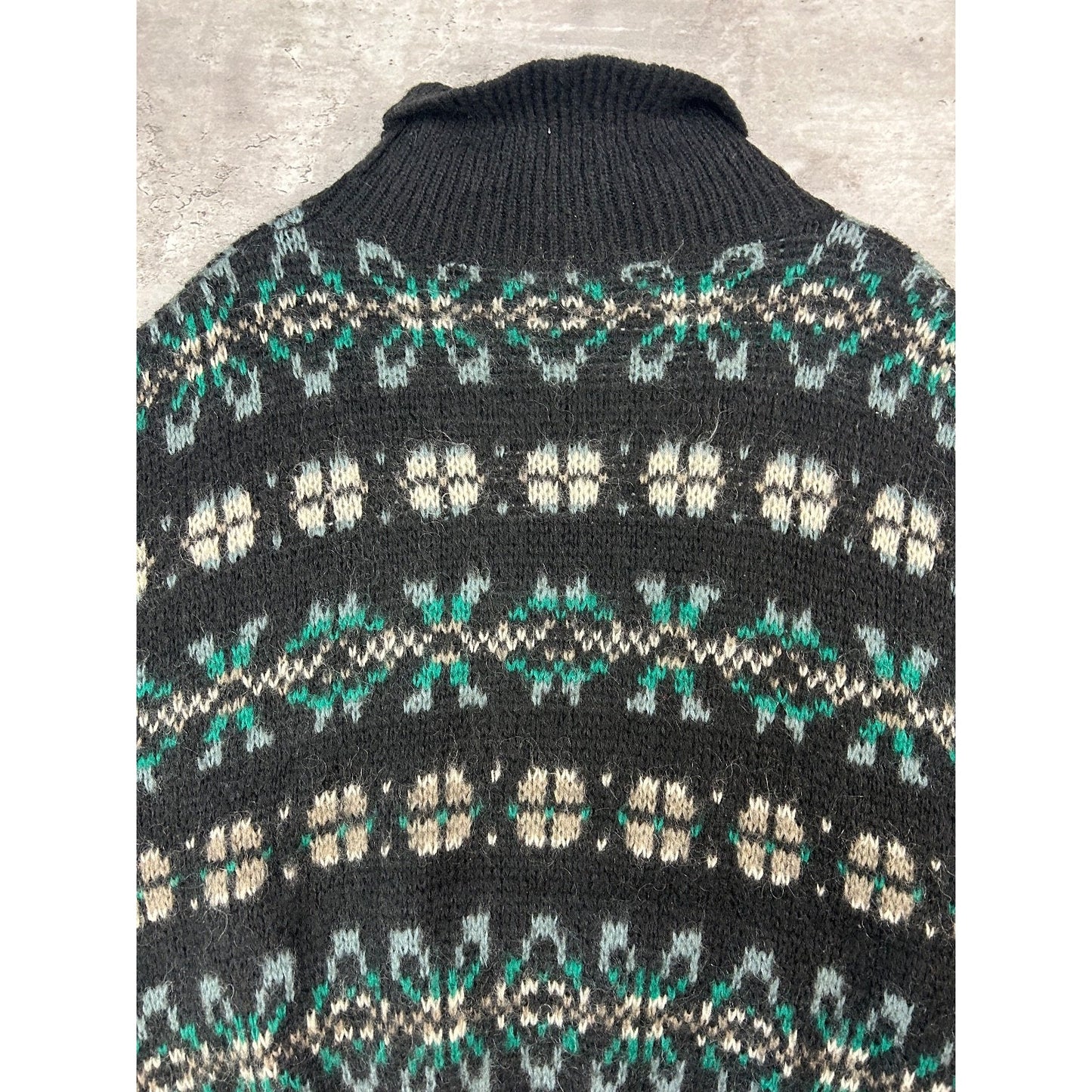 Vintage 80s/90s Geometric Striped Print Pullover Mock Neck Sweater Size Large