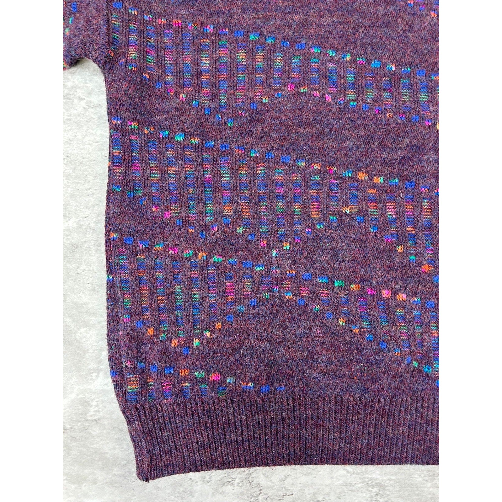 Vintage 90s Slanted Striped Tonal Pullover Knit Sweater Size Large