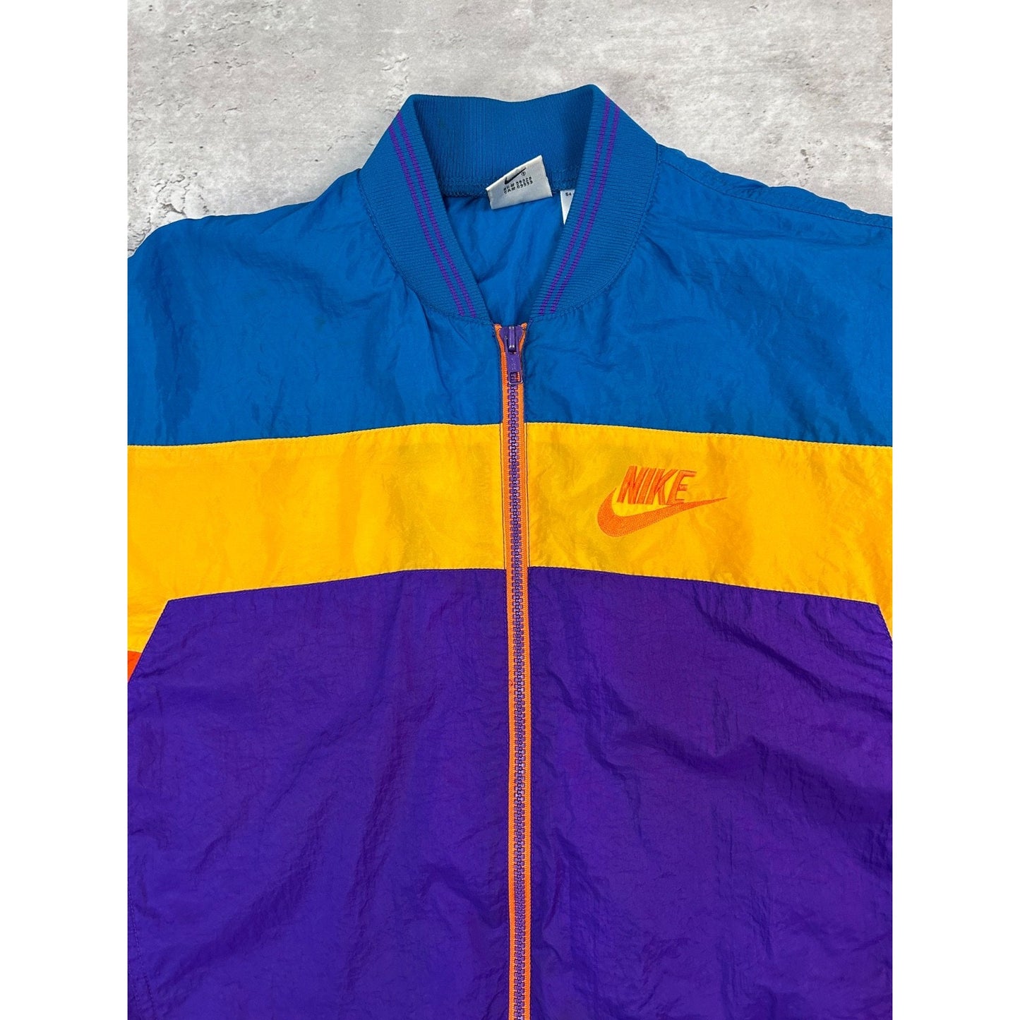 Vintage 80s/90s Nike Graphic Spellout Swoosh Nylon Windbreaker Jacket YOUTH L
