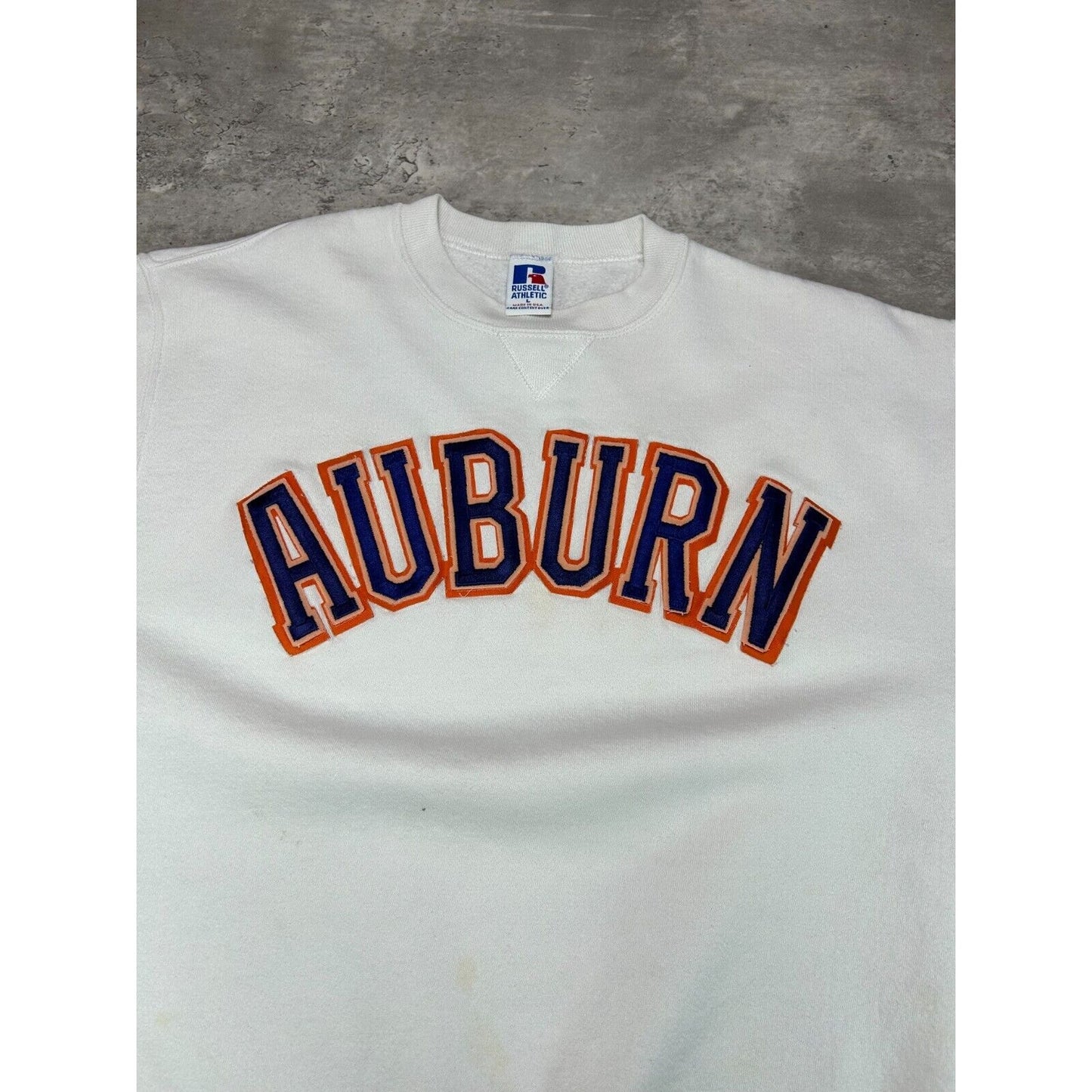 Vintage 90s Auburn Tigers NCAA Embroidered Russell Sweatshirt Size Large