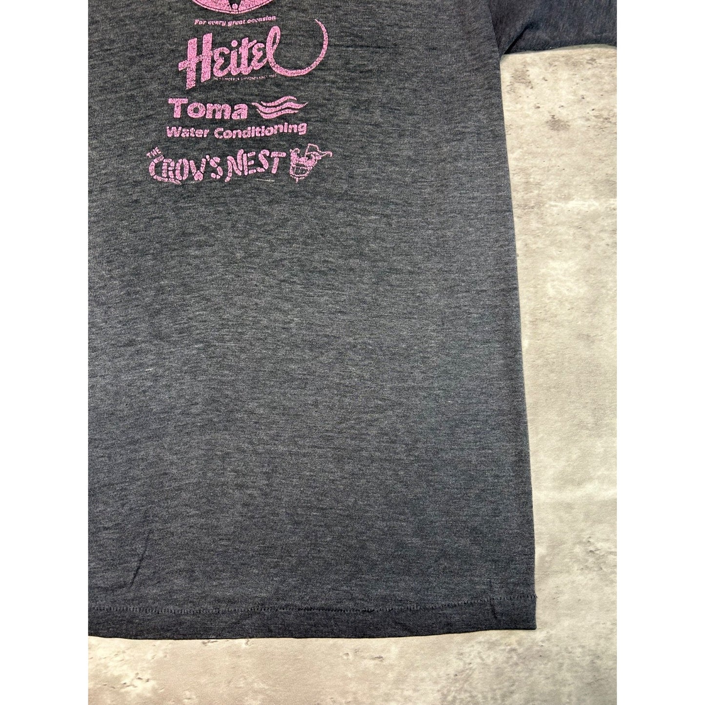 Vintage 1989 Pine View Permathon Graphic Spellout T-Shirt Size Large