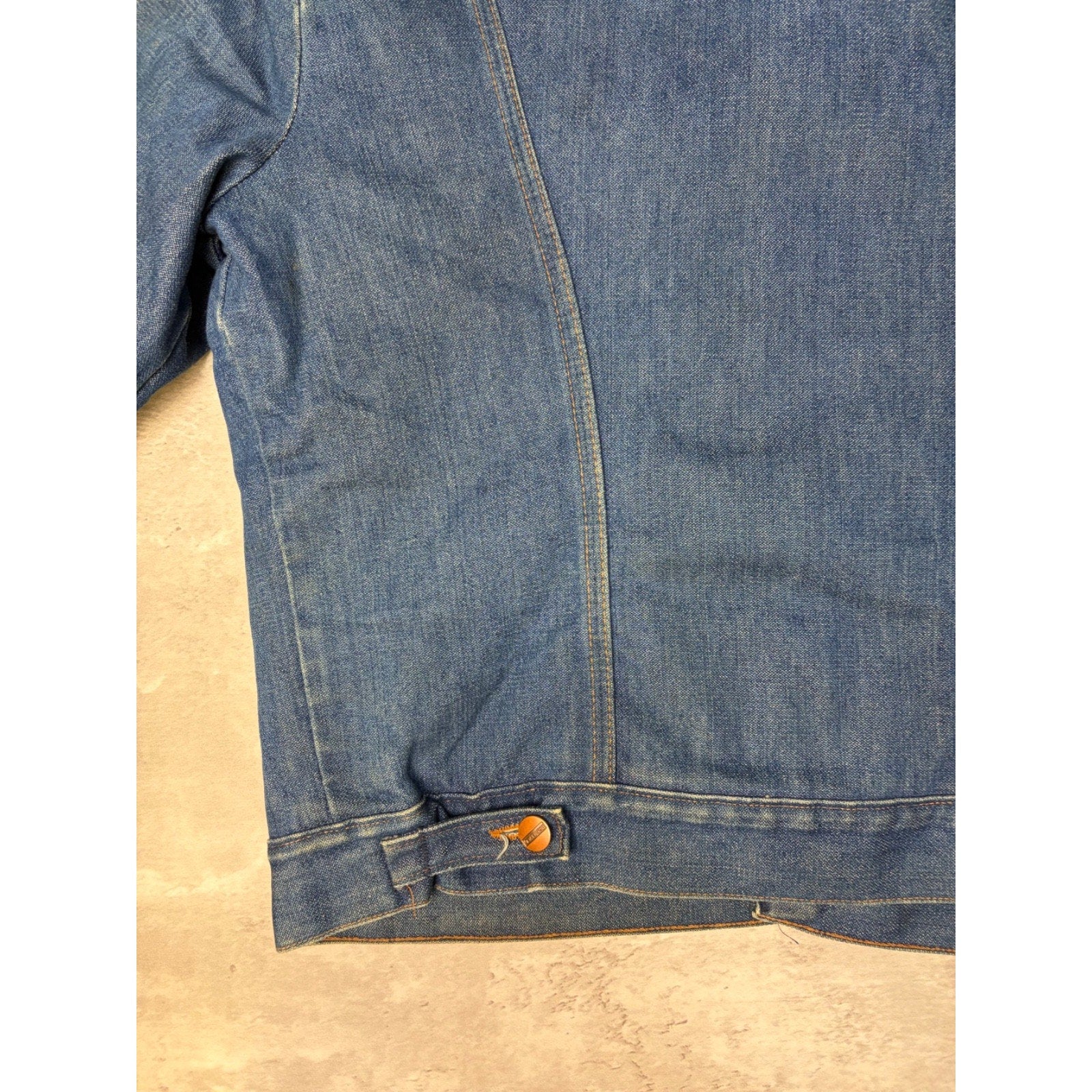 VTG 1970s Maverick Wrangler Blanket Lined Medium Wash Denim Jacket Size Large