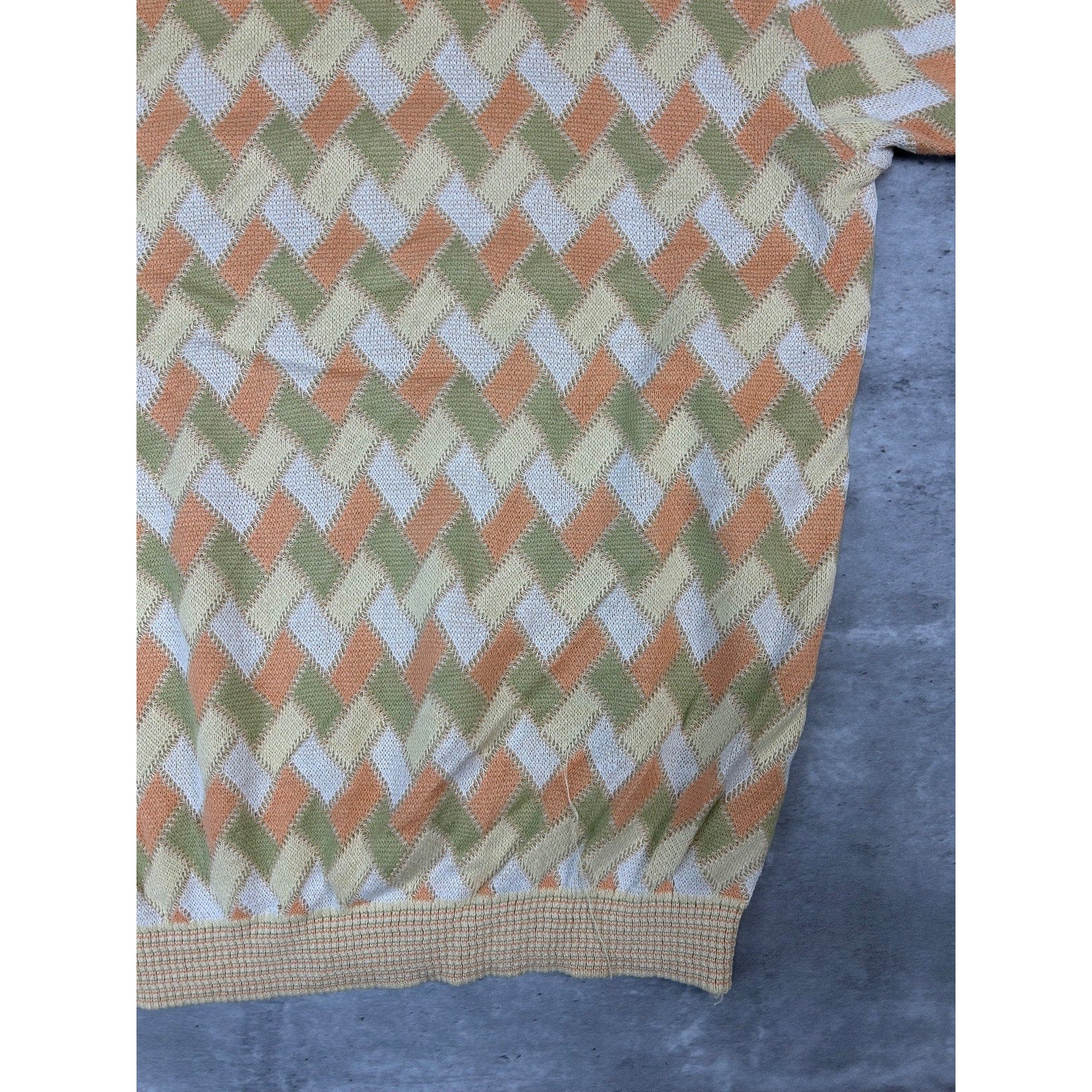 Vintage 90s Tosani Lightweight Zig Zag Print Pullover Knit Sweater Size XL