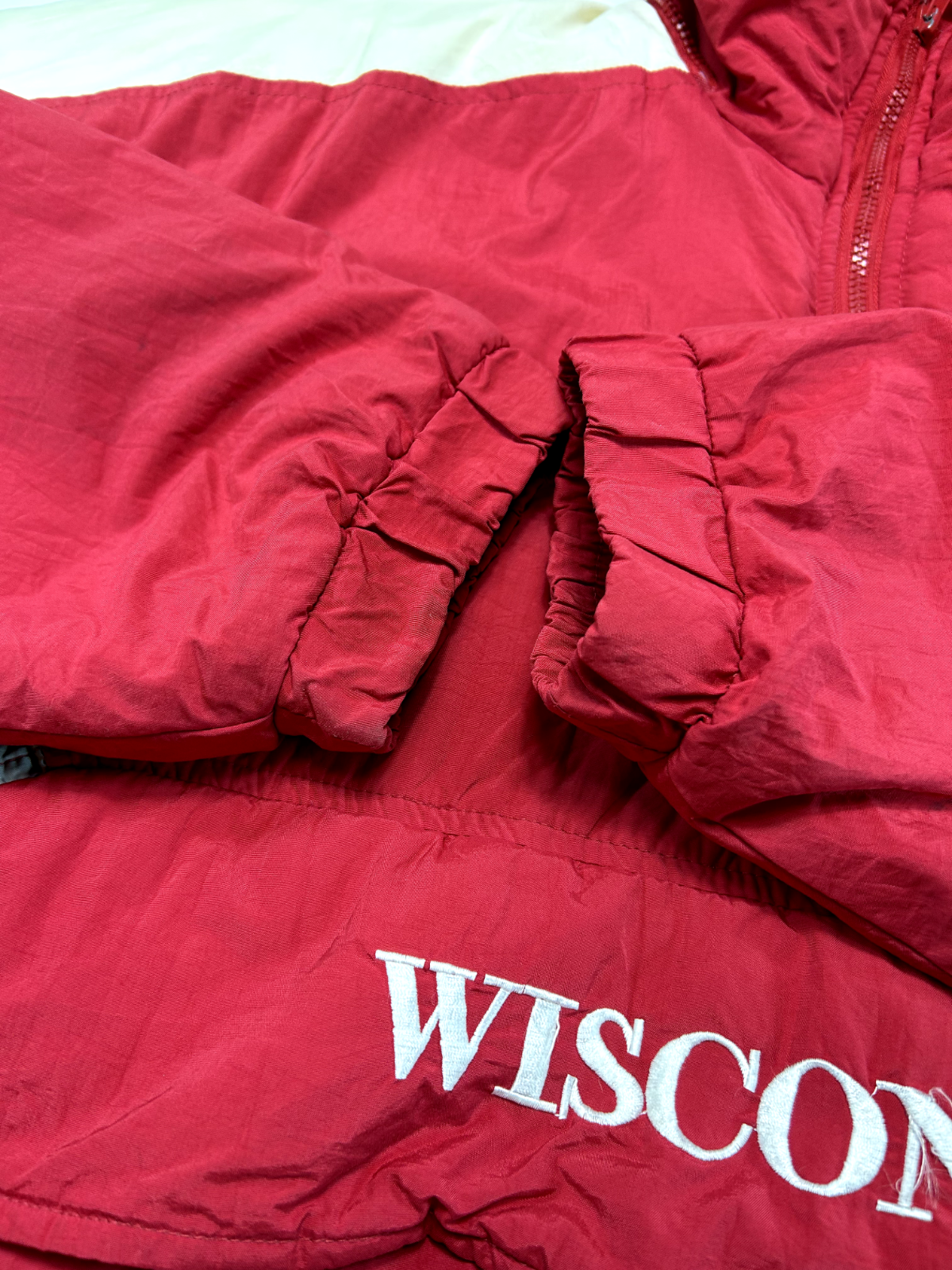 Vintage 90s Wisconsin Badgers NCAA Insulated Collegiate 1/2 Zip Jacket Size XL