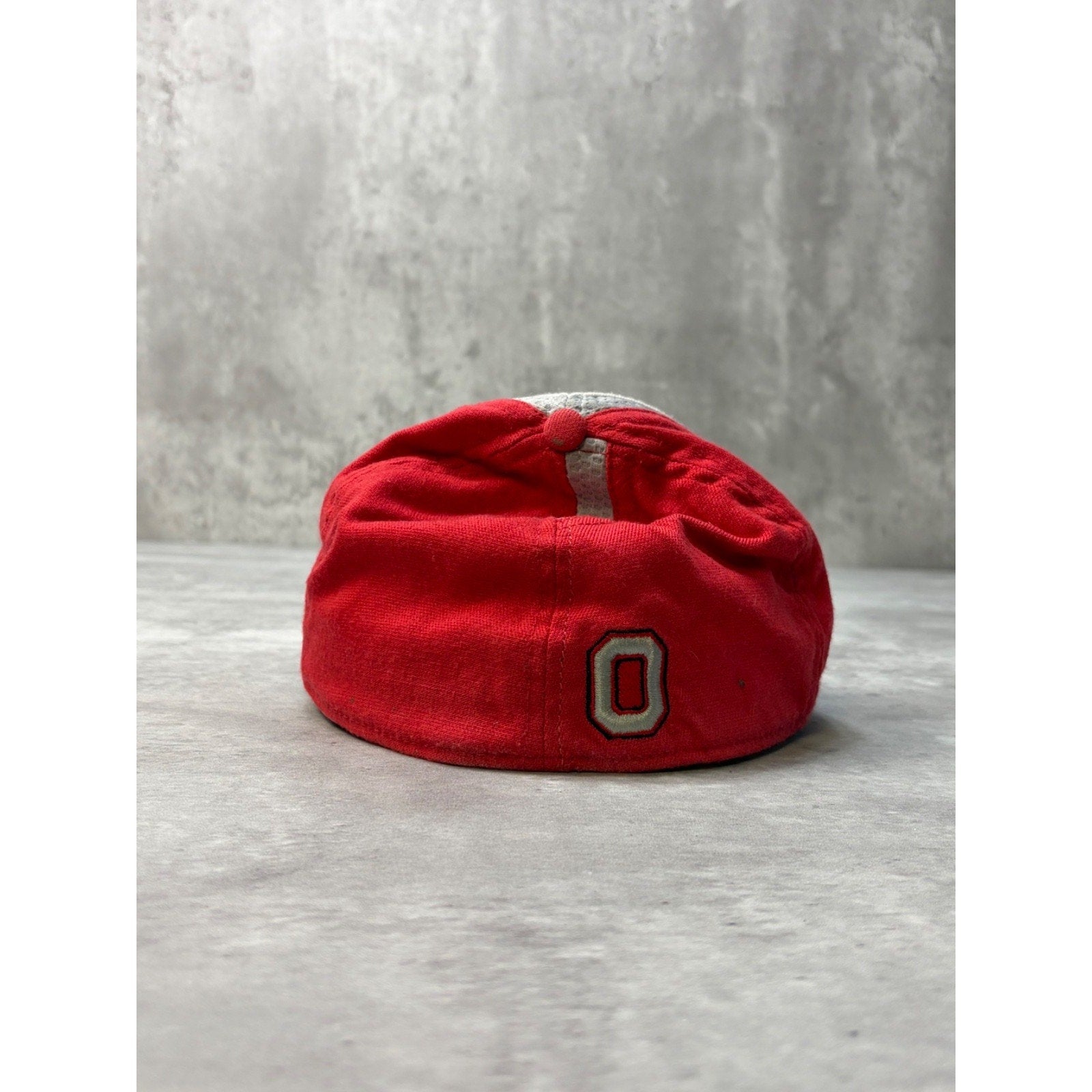 Vintage Ohio State Buckeyes NCAA Embroidered Logo Nike Flexfit Hat OSFA