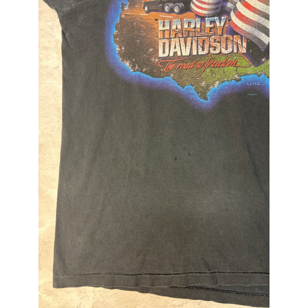 Vintage 1996 Harley Davidson Road To Freedom Graphic T-Shirt Size Large