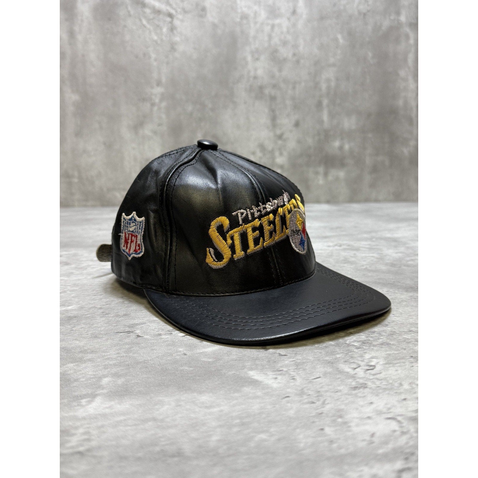Vintage 90s Pittsburgh Steelers NFL Embroidered Leather Strapback Hat OSFA
