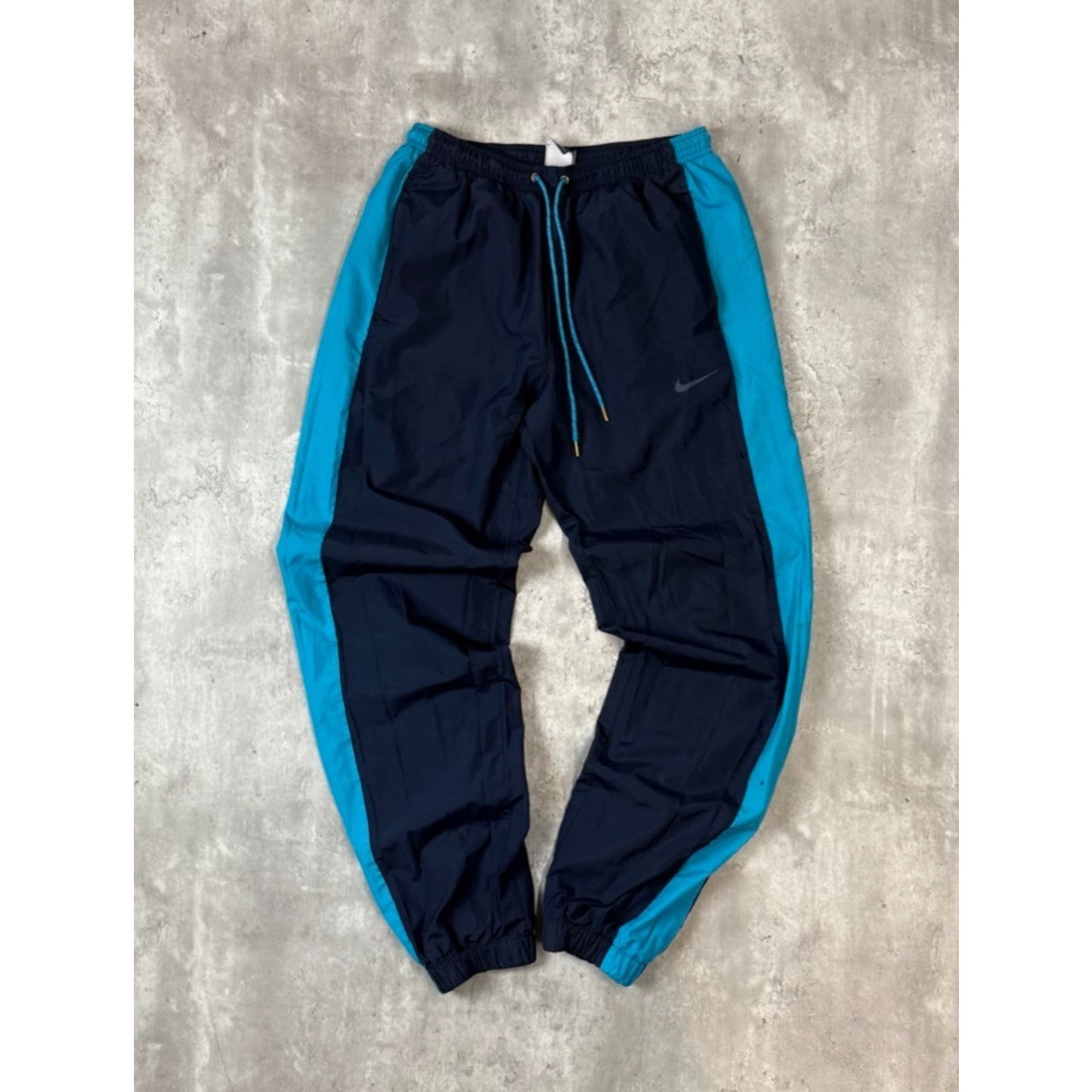 Vintage 2000s Nike Graphic Logo Two Tone Nylon Track Pants Size Medium