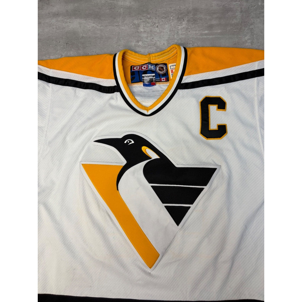 Vintage Jaromir Jagr #68 Pittsburgh Penguins NHL CCM Hockey Jersey Size Large