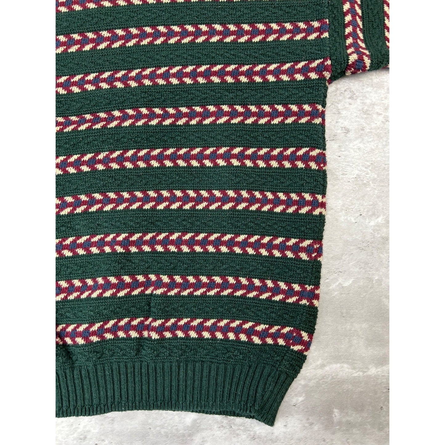 Vintage 90s Trader Bay Abstract Striped Pullover Knit Sweater Size Large