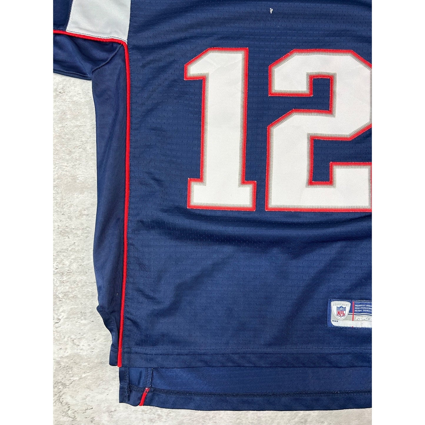 Tom Brady #12 New England Patriots NFL Reebok Football Jersey YOUTH Size Large