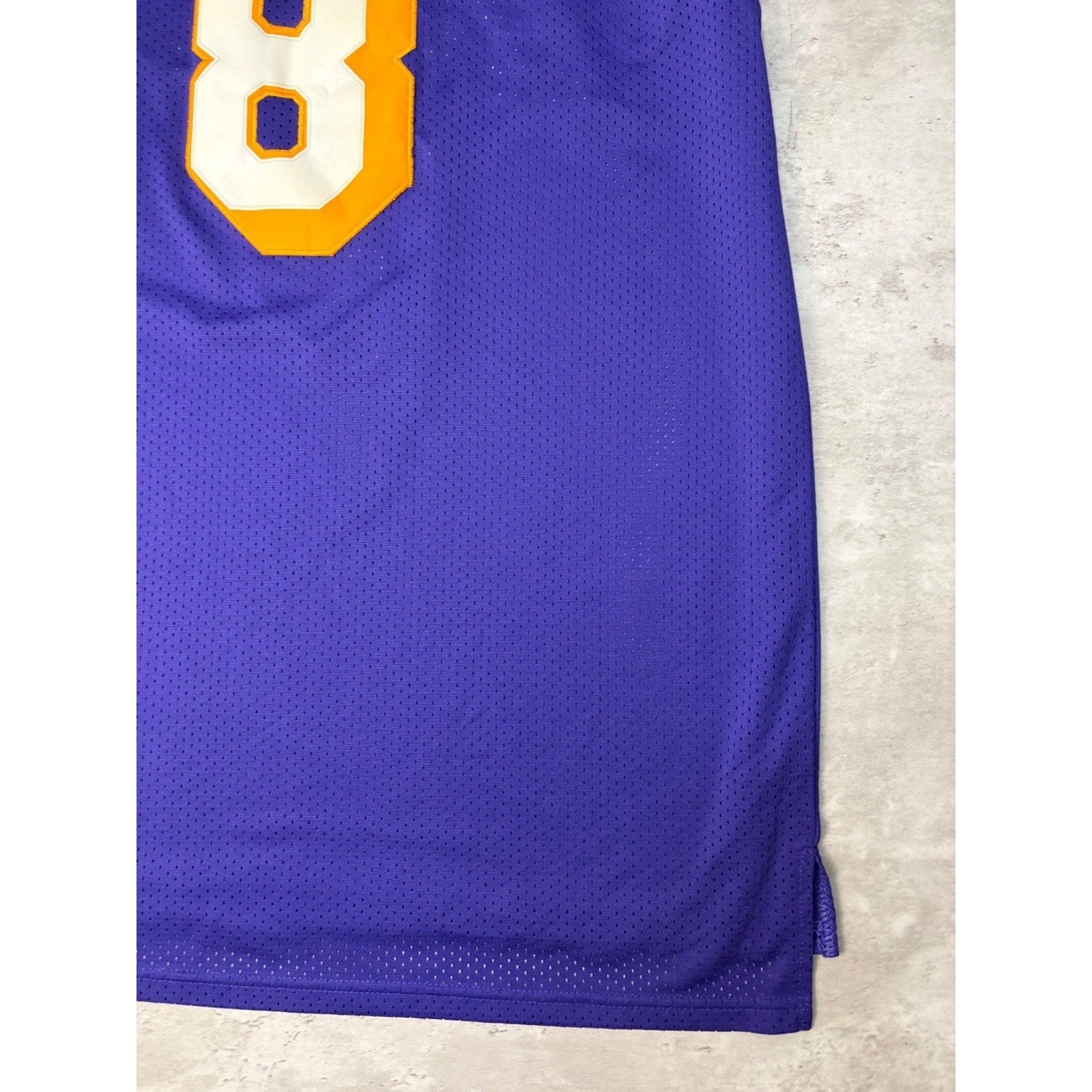 Vintage Kobe Bryant #8 Los Angeles Lakers NBA Mitchell & Ness Jersey Size XL