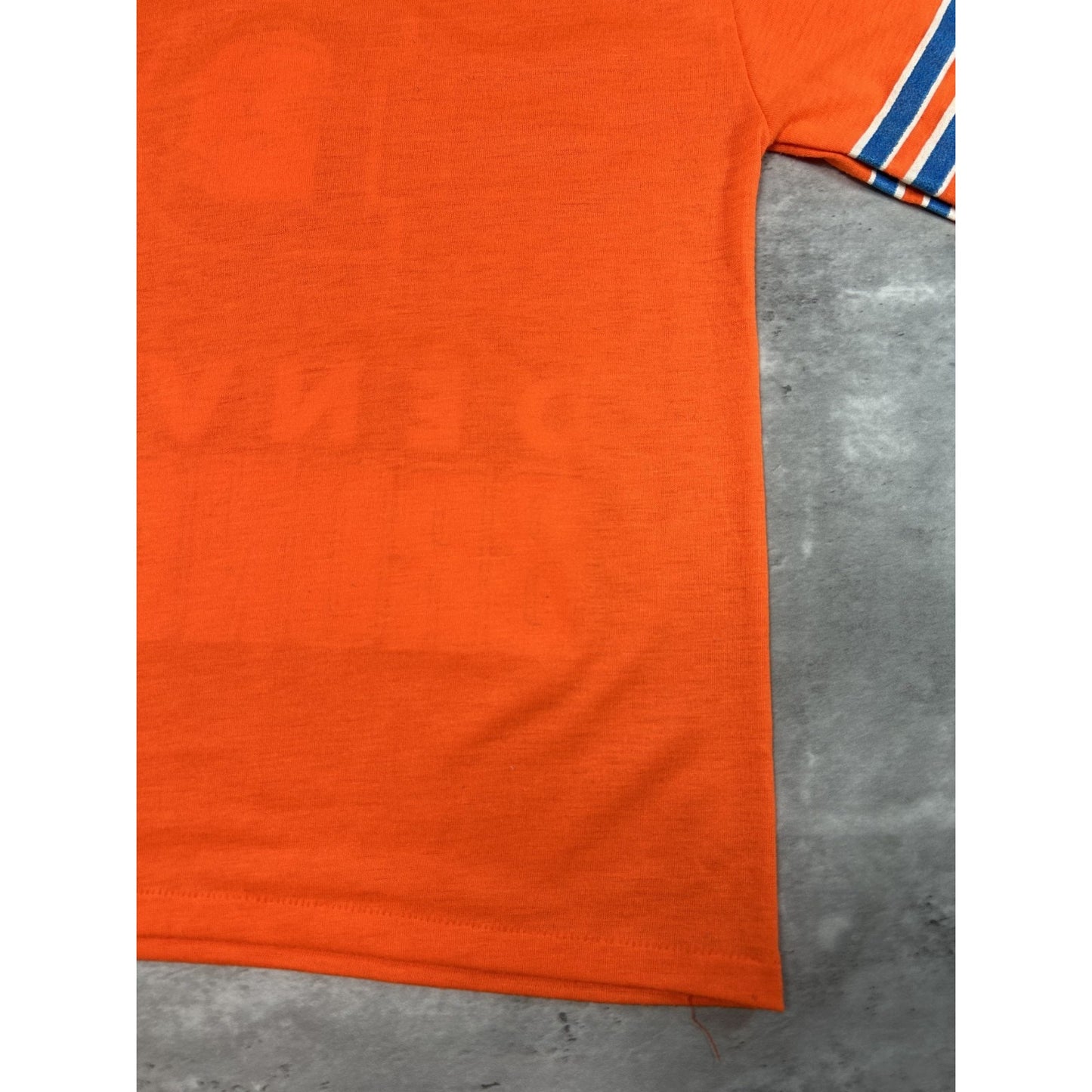 Vintage 80s Denver Broncos NFL Graphic Spellout T-shirt Style Jersey Large YOUTH