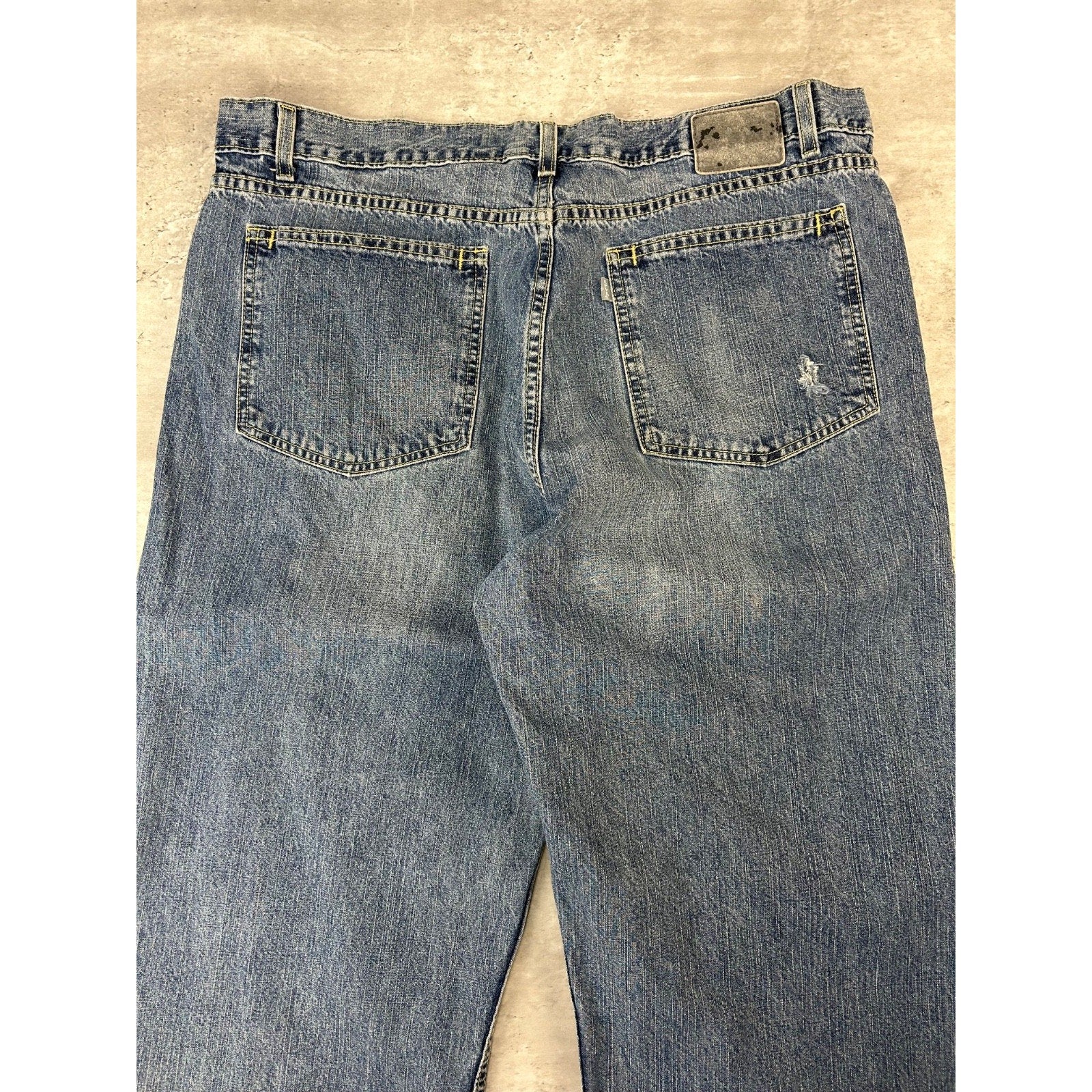 Vintage 2000s Levis Silvertab Loose Fit Dark Wash Denim Pants Size 39