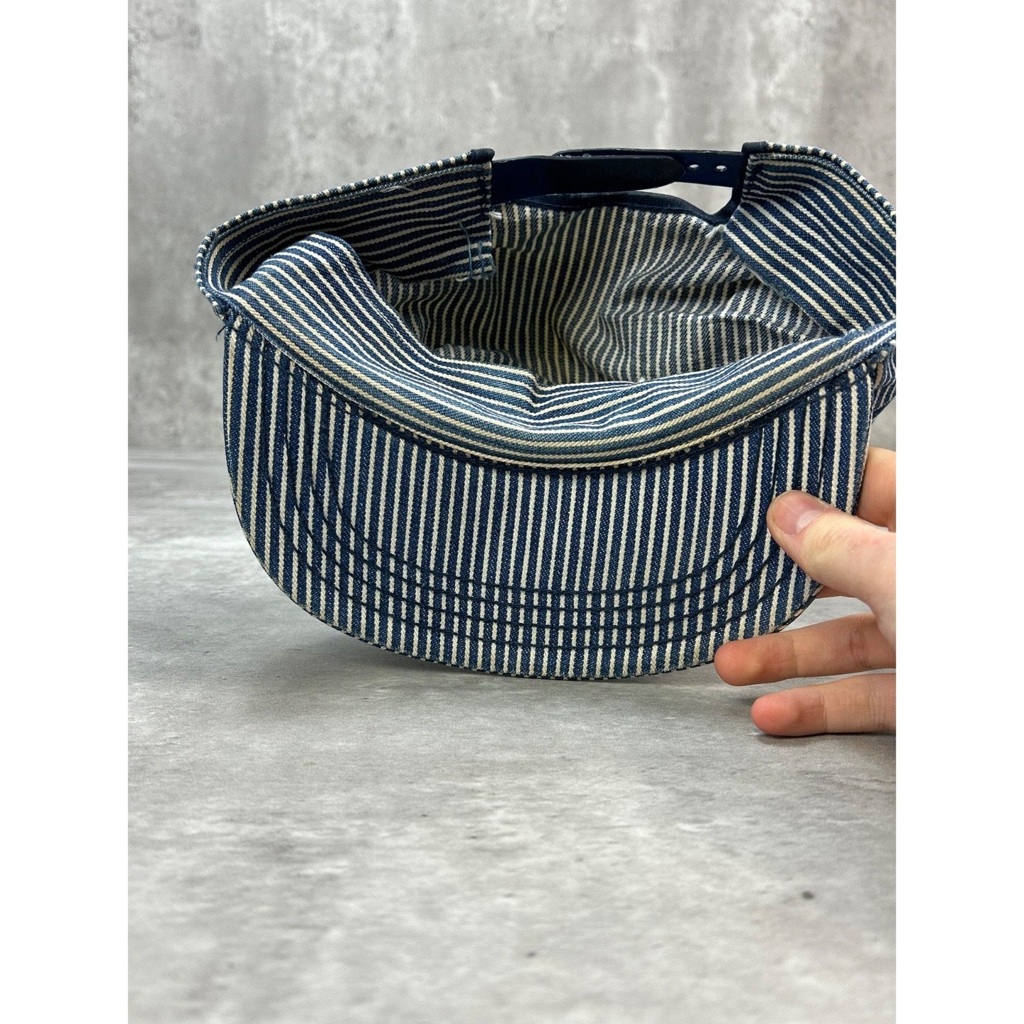 Vintage 80s Oshkosh Embroidered Patch Pinstripe Snapback Hat OSFA