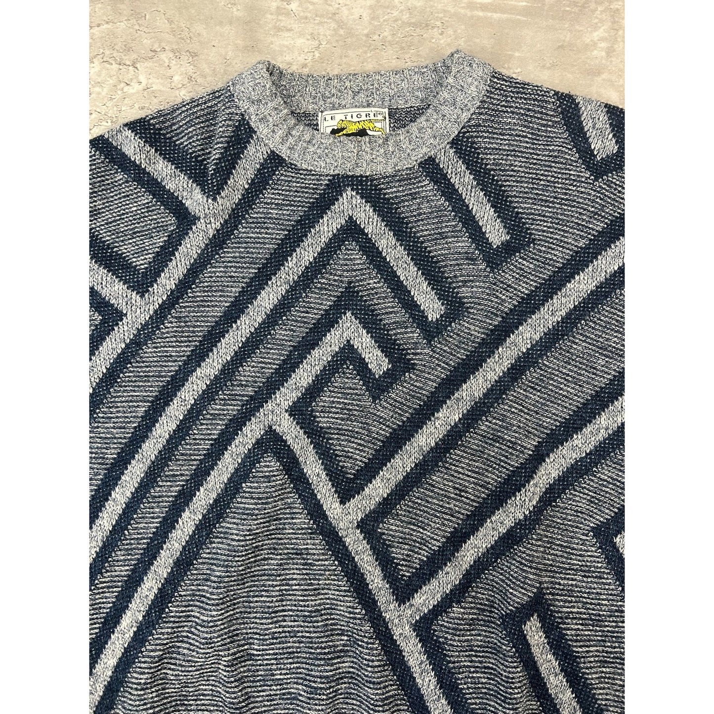 Vintage 90s Abstract Print Pullover Ribbed Knit Sweater Size Large