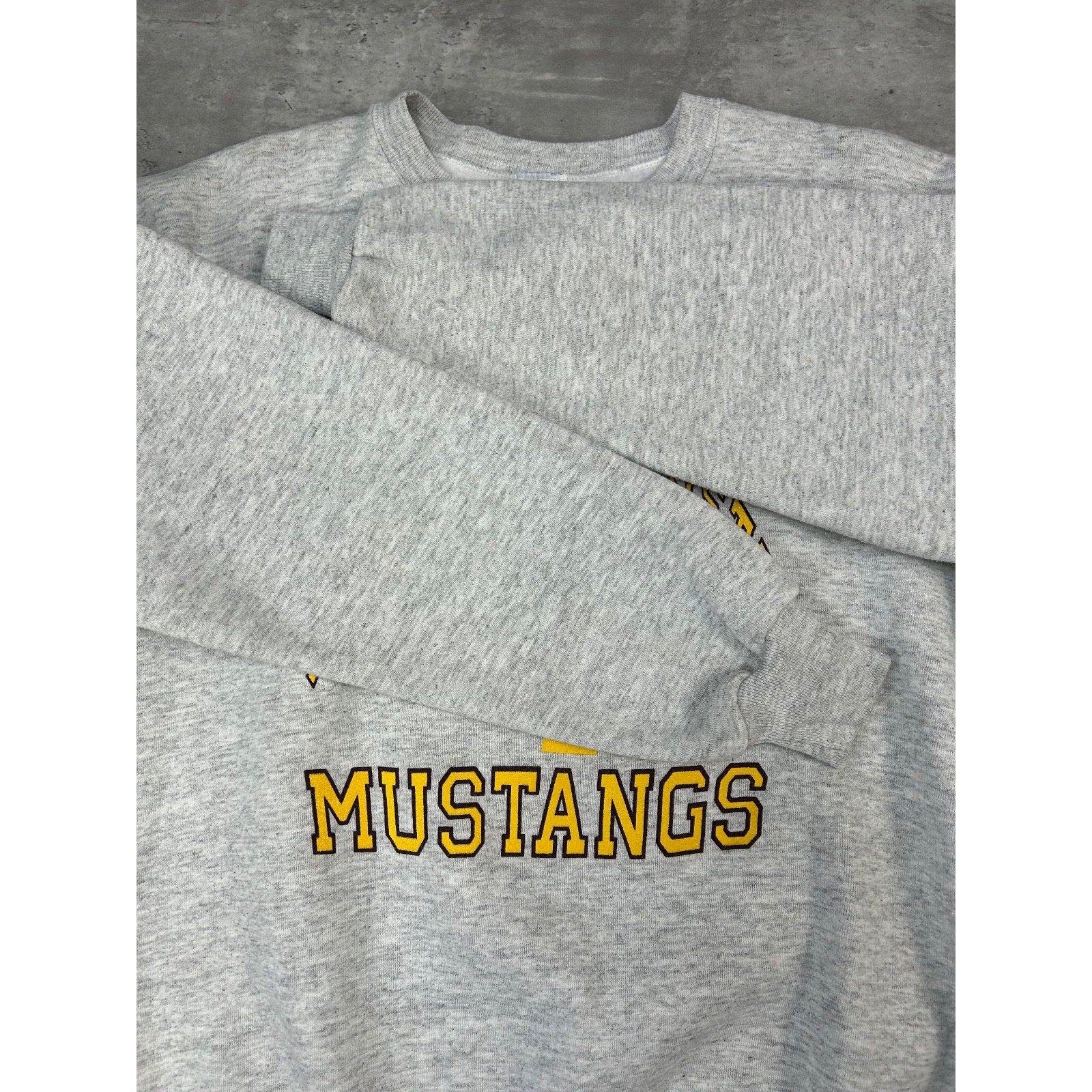Vintage 90s Armstrong Ringsted Mustangs Collegiate Graphic Sweatshirt Size Large