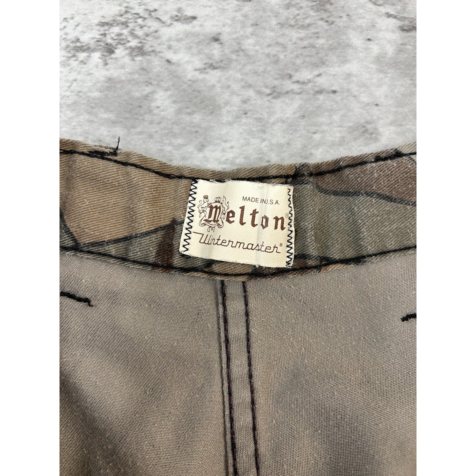Vintage 1987 Streamline Camo Hunting Style Pants Shirt Size 39