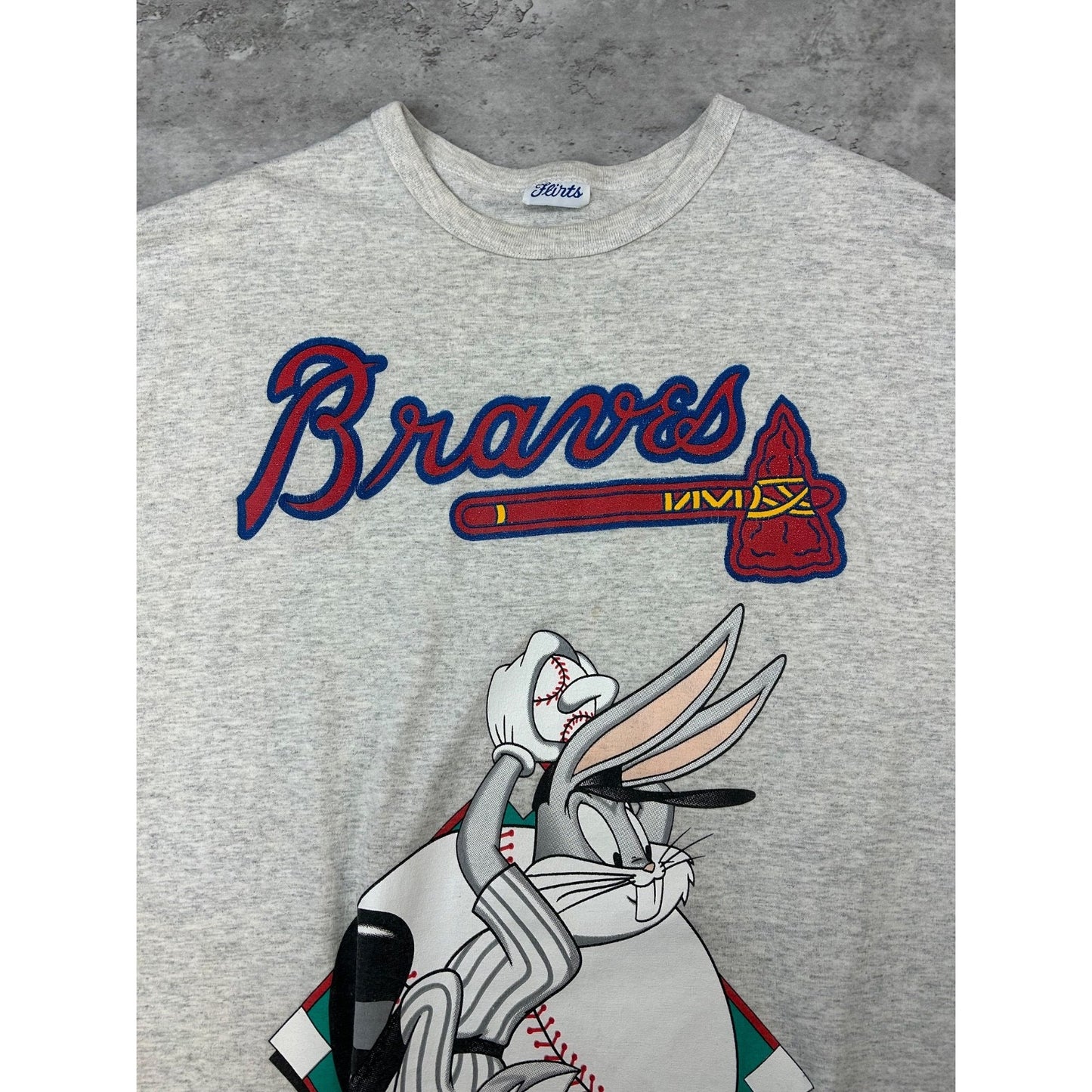 Vintage 90s Atlanta Braves MLB Looney Tunes Bugs Bunny Long T-Shirt Size XL