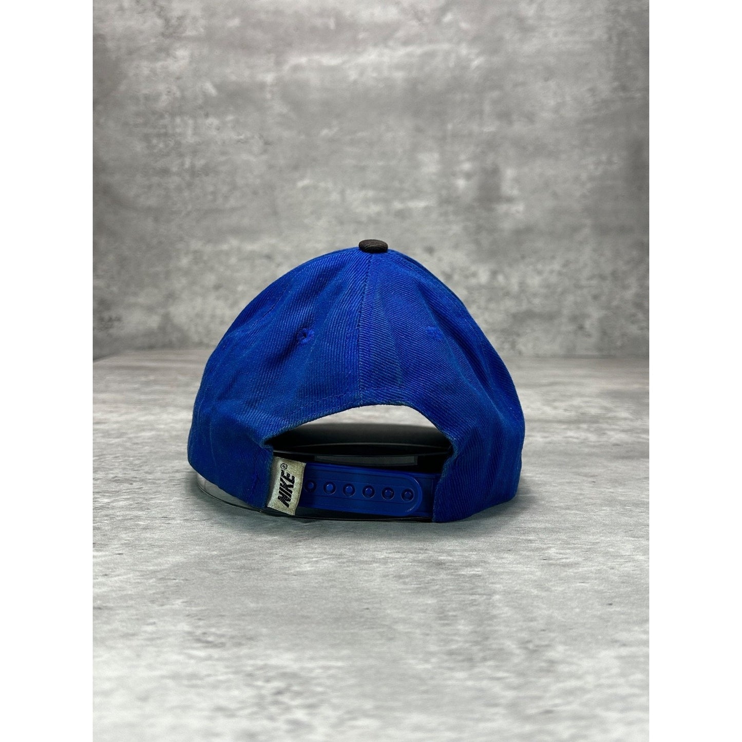 Vintage 90s Nike Embroidered Swoosh Two Tone Snapback Hat OSFA