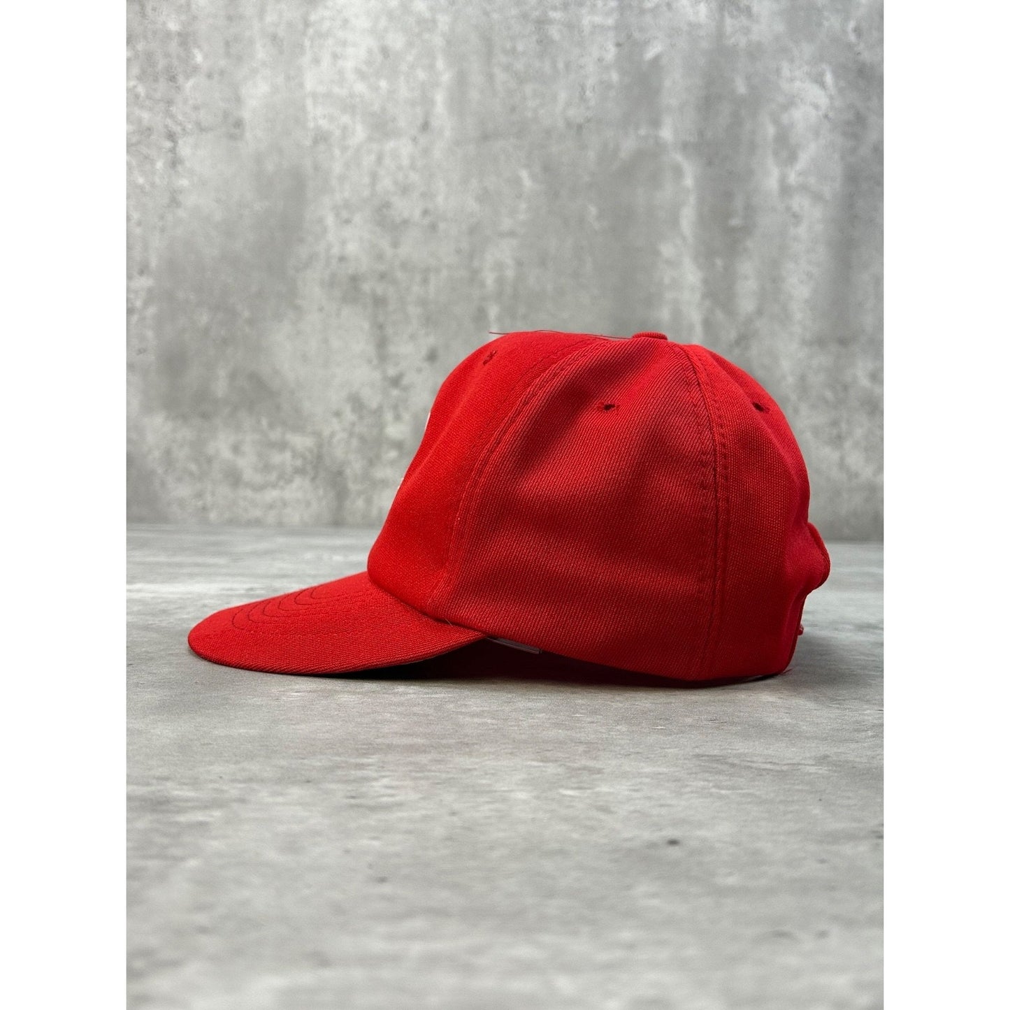 Vintage 90s Cincinnati Reds MLB Embroidered Logo Baseball Snapback Hat OSFA