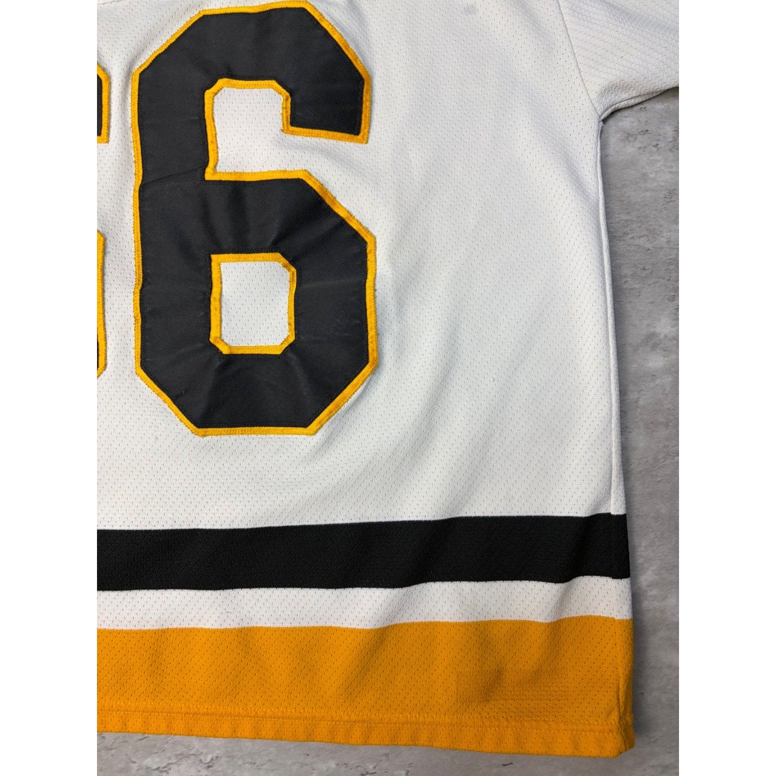 Vintage 90s Mario Lemieux #66 Pittsburgh Penguins NHL CCM Maska Jersey Size 2XL