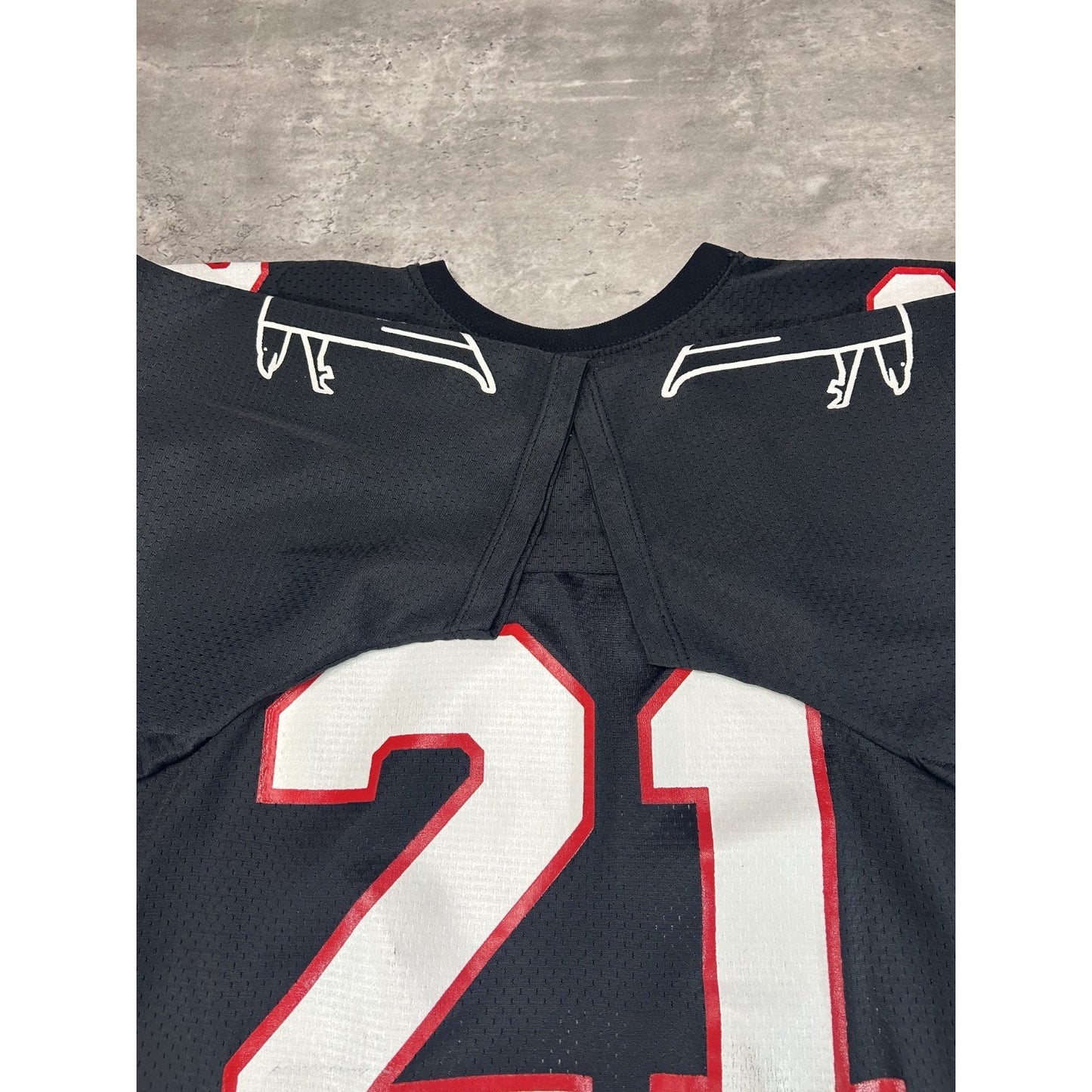 Vintage 90s Deion Sanders #21 Atlanta Falcons NFL Champions Jersey Size XL
