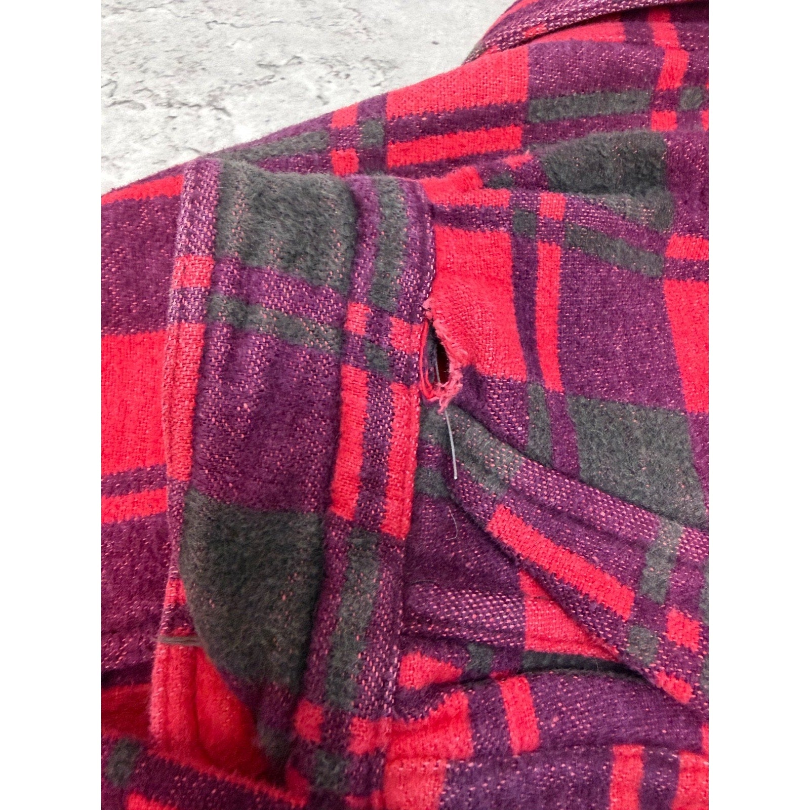 Vintage 1970s Champion Plaid Print Long Sleeve Button Up Shirt Size Large