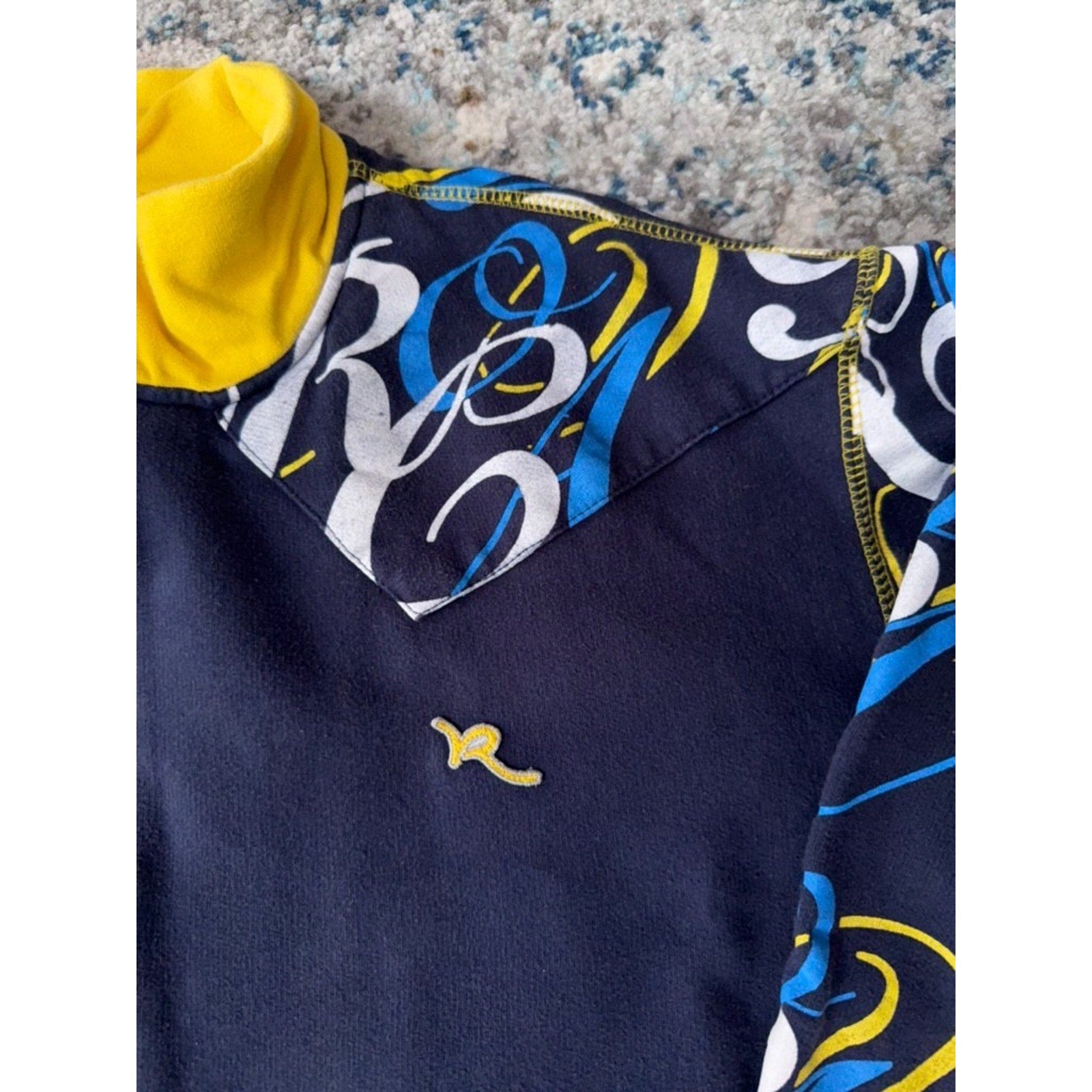 Vintage Y2K Rocawear Logo Graphic Sleeve Full Zip Sweatshirt Size XL