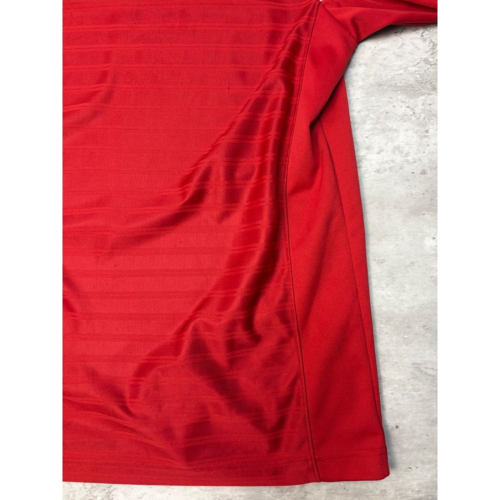 Vintage 2000s Nike Embroidered Swoosh Nike YOUTH Soccer Jersey Size Large