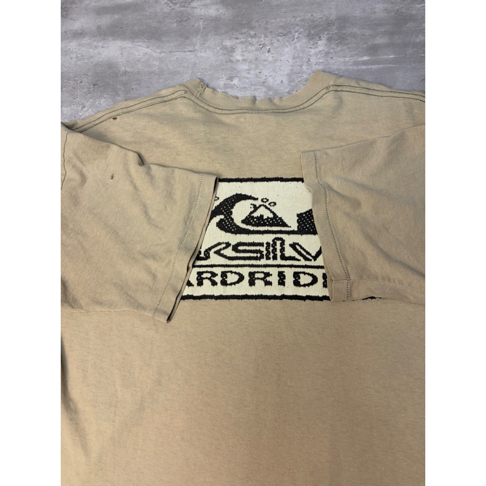 Vintage Y2K Quiksilver Boardriding Graphic Surf T-Shirt Size Large