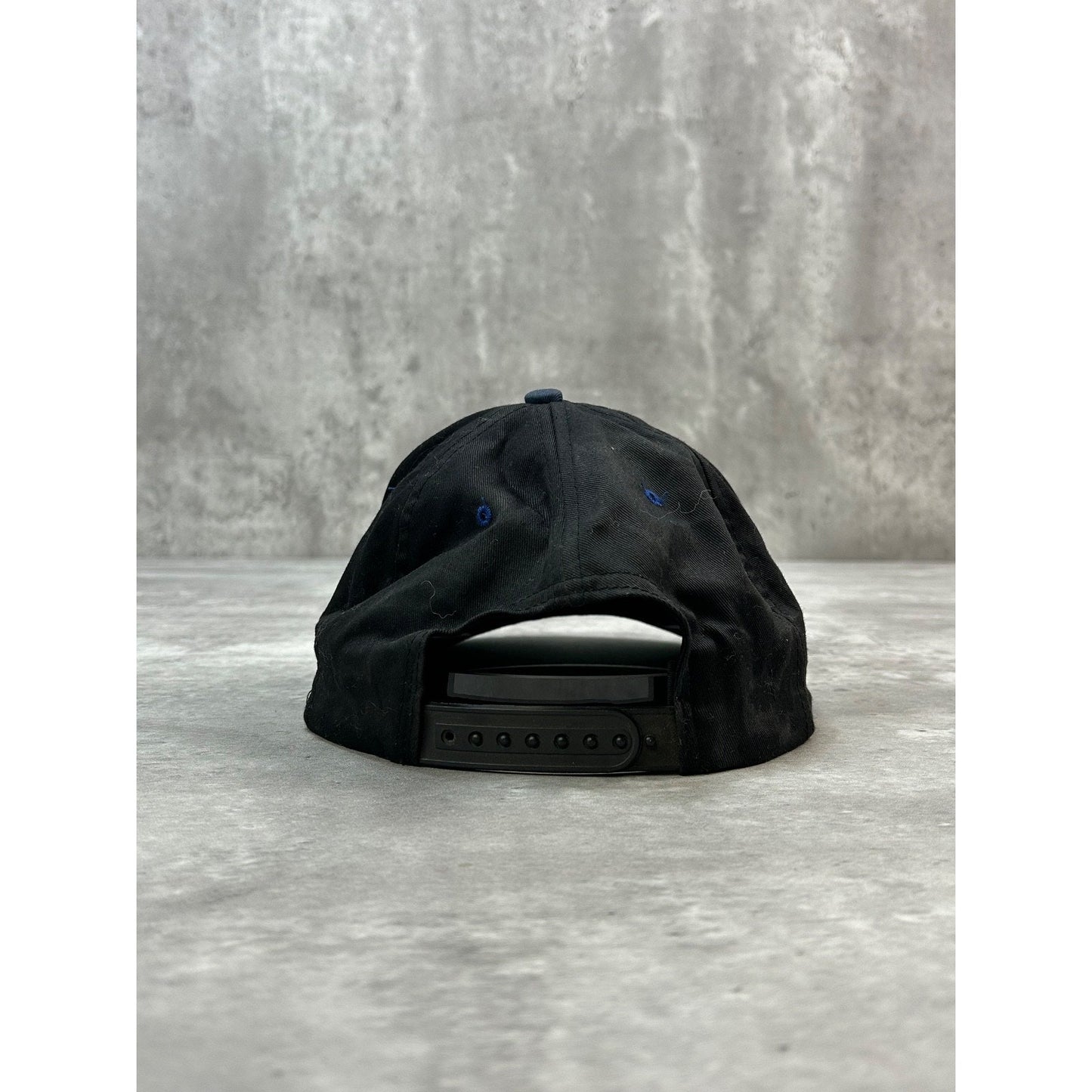 Vintage 90s Brooklyn Nets NBA Embroidered Logo Basketball Snapback Hat OSFA