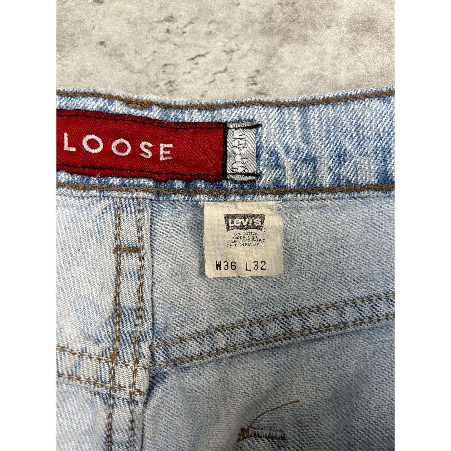 Vintage 90s Levis Silvertab Loose Fit Light Wash Denim Pants Size 34