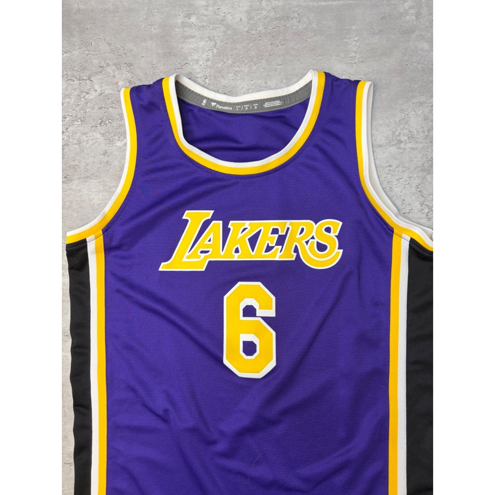 Vintage Lebron James #6 Los Angeles Lakers NBA Basketball Jersey Sz Large YOUTH
