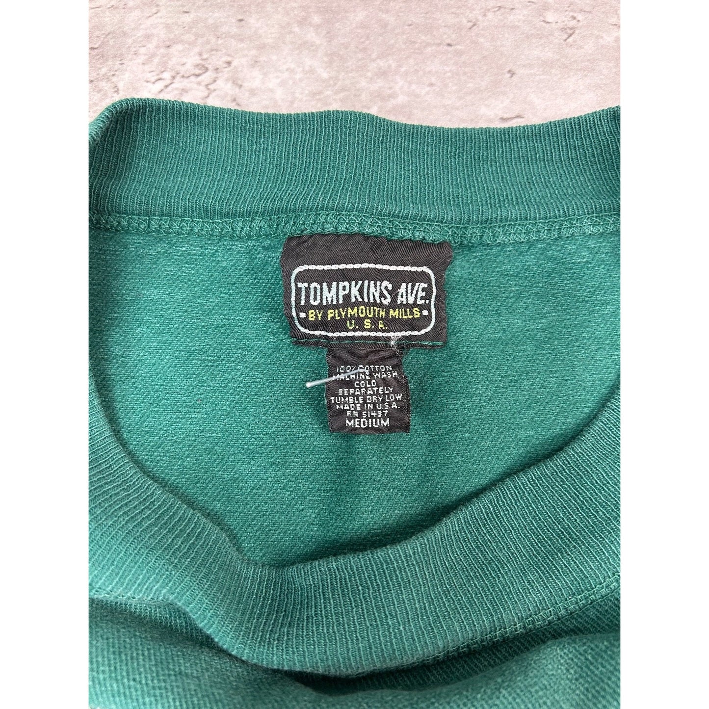 Vintage 90s Exquisite Rose Graphic Nature Crewneck Sweatshirt Size Medium