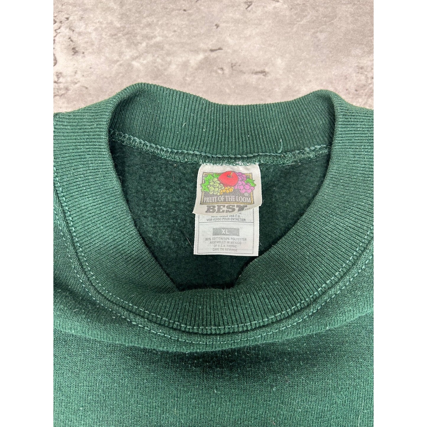 Vintage 90s Disney Winnie The Pooh Embroidered Spellout Sweatshirt Size XL