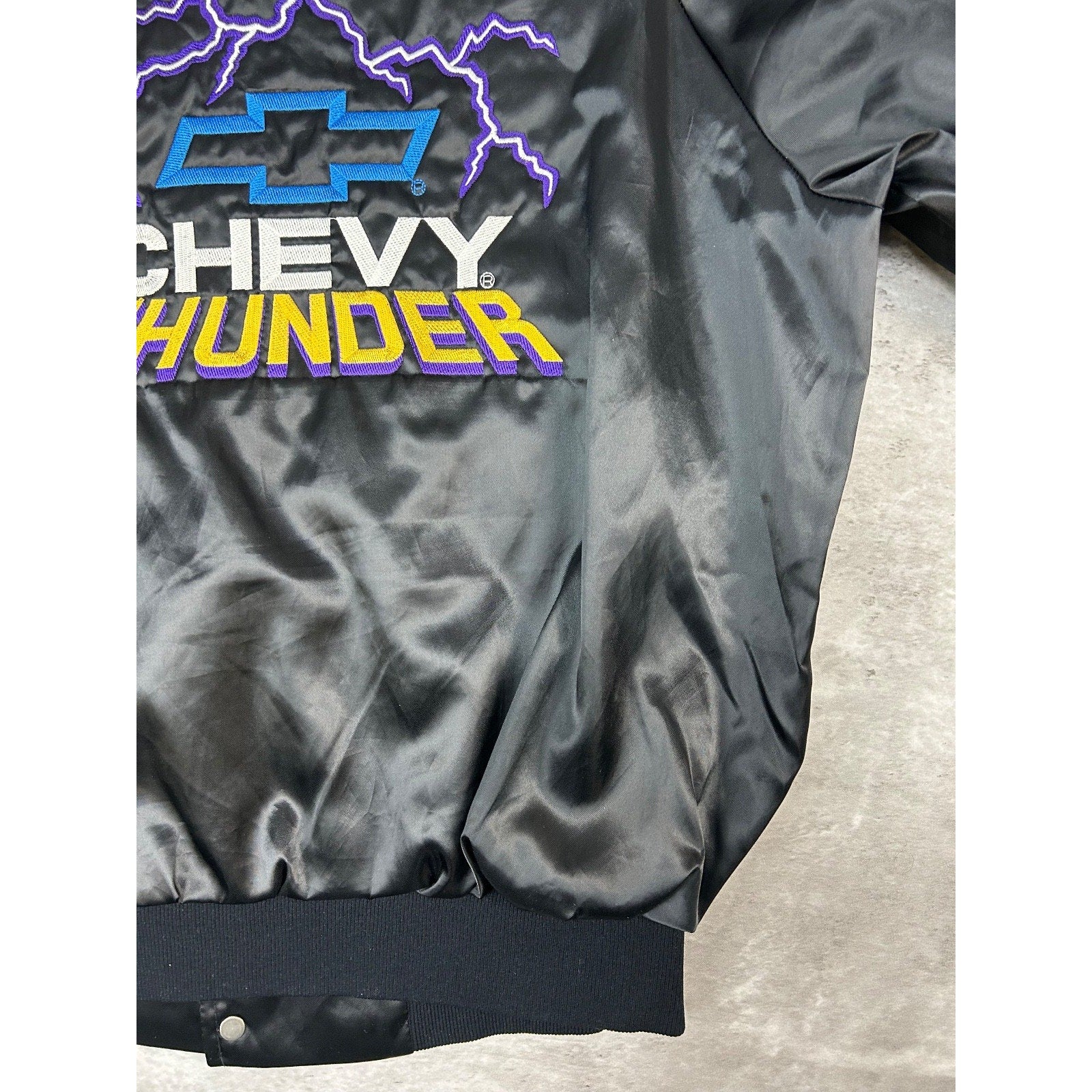 Vintage 80s/90s Chevrolet Thunder Embroidered Satin Bomber Jacket Size Medium