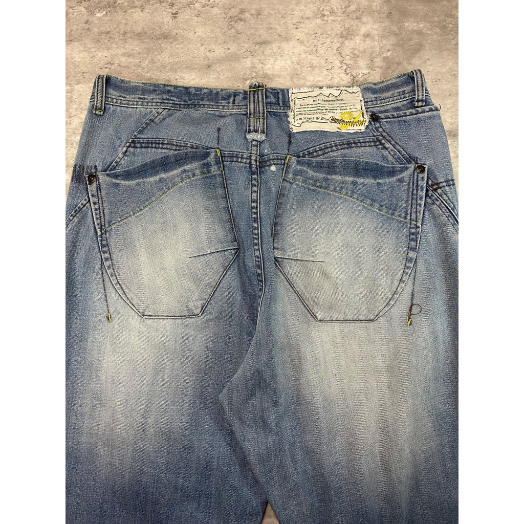 Vintage Y2K Akademiks Light Wash Baggy Fit Denim Pants Size 40 Blue