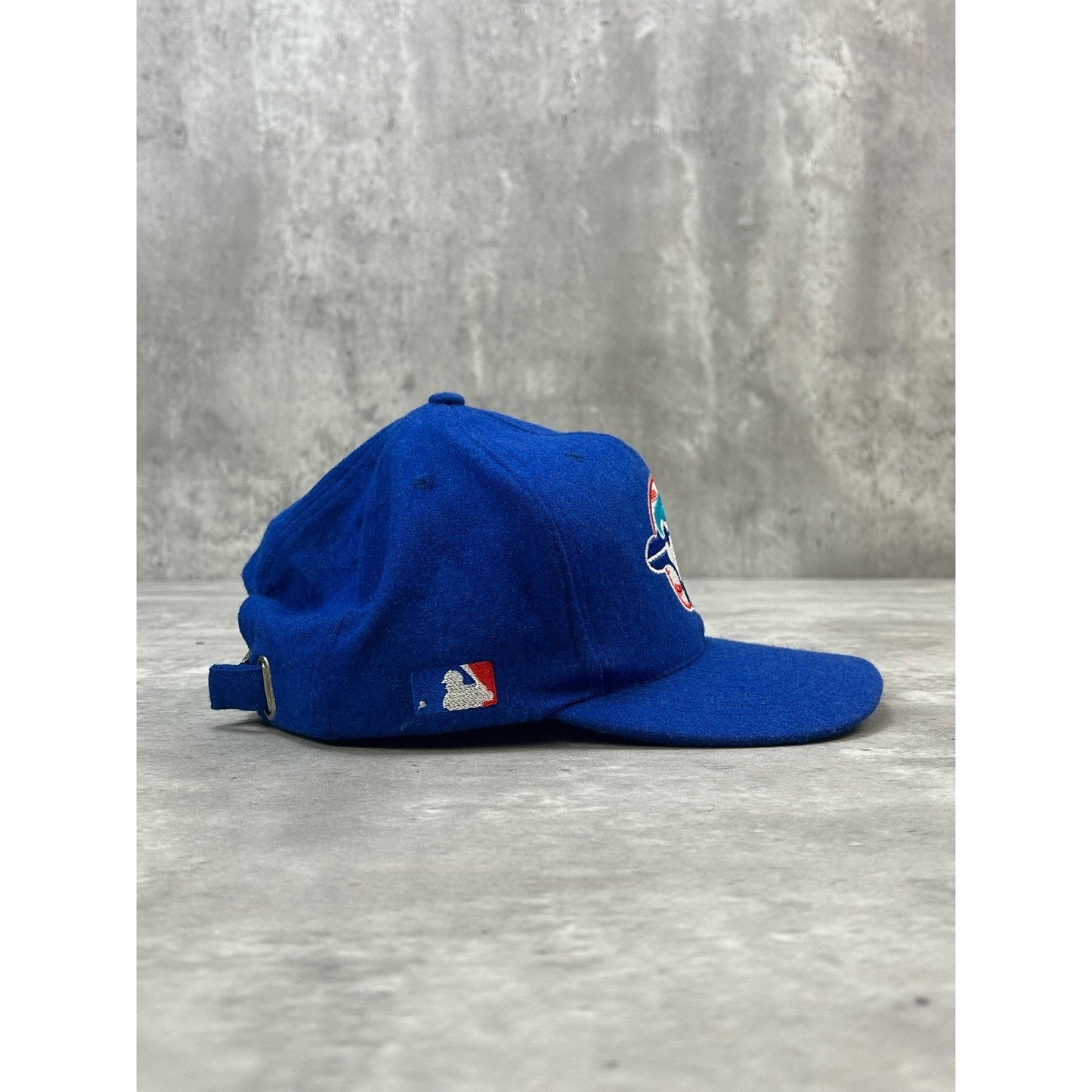 Vintage 90s Toronto Blue Jays MLB Embroidered Logo Baseball Strapback Hat OSFA