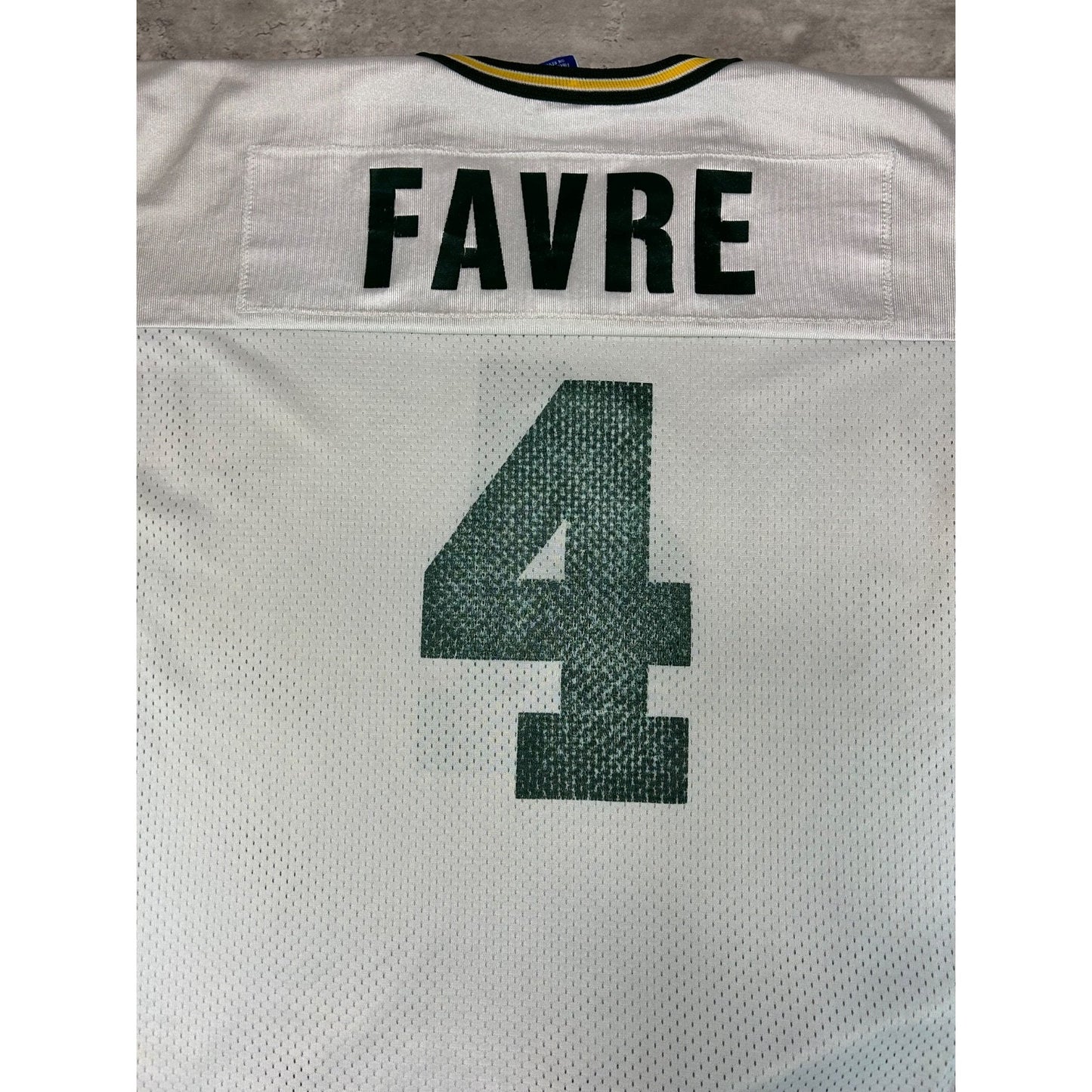 Vintage 90s Brett Favre #4 Green Bay Packers NFL Champion Football Jersey Size L