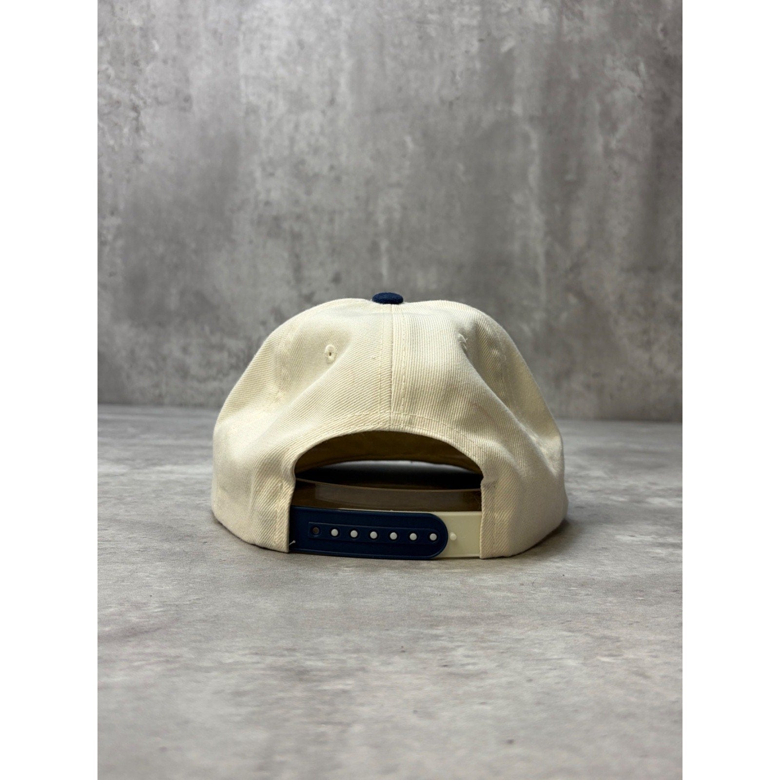 Vintage West Virginia Mountaineers NCAA Zephyr Sharktooth Snapback Hat OSFA