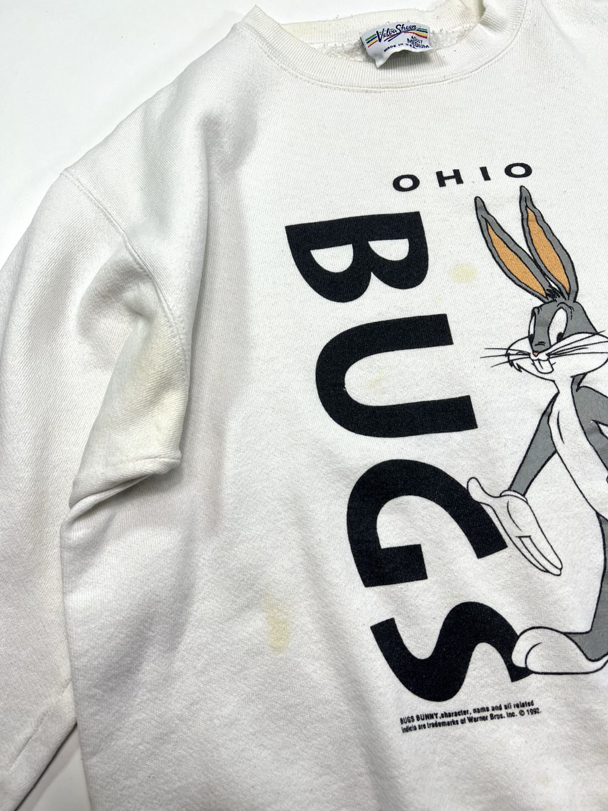 Vintage 1992 Looney Tunes Bugs Bunny Ohio Graphic Sweatshirt Size Medium White