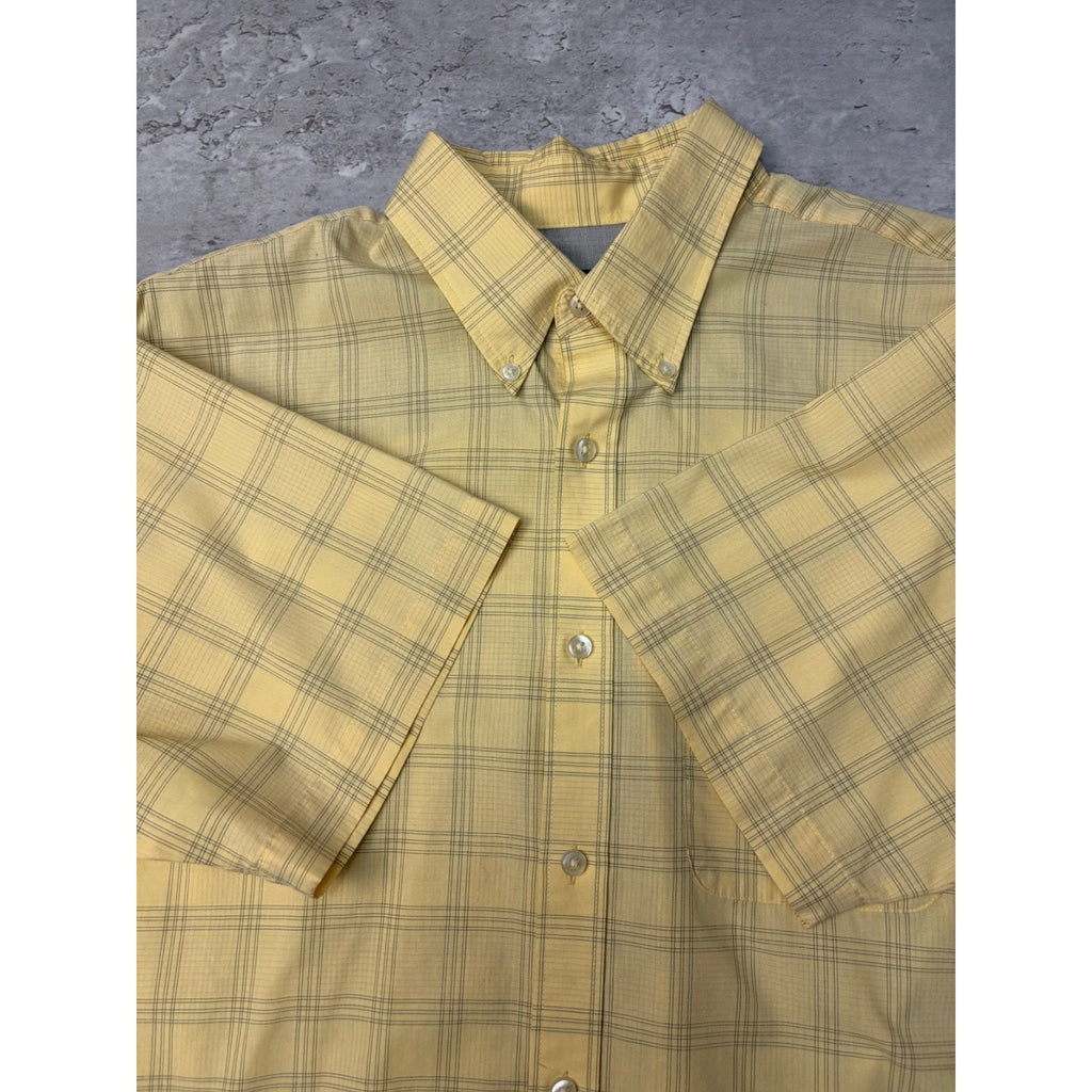 Vintage Van Heusen Plaid Single Pocket Cropped Button Up Shirt Size Large