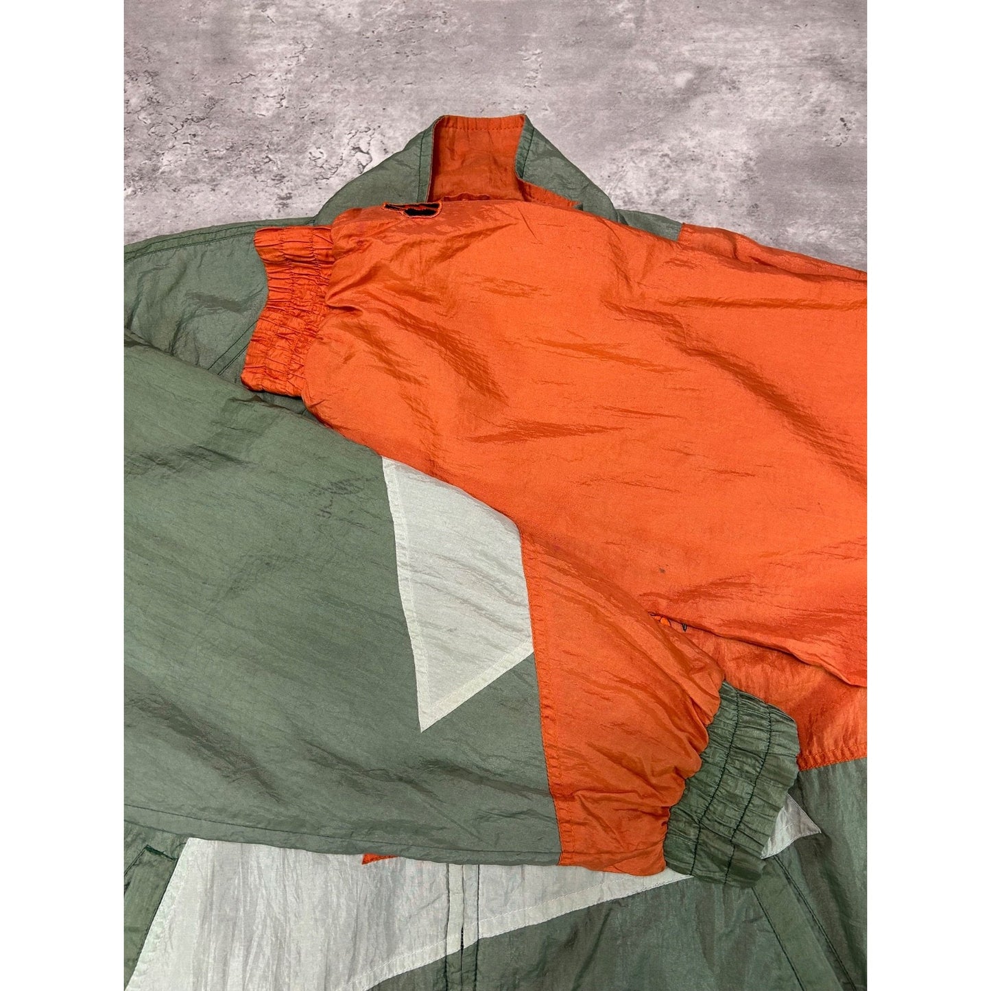 Vintage 90s Miami Hurricanes NCAA Embroidered Full Zip Windbreaker Jacket Large