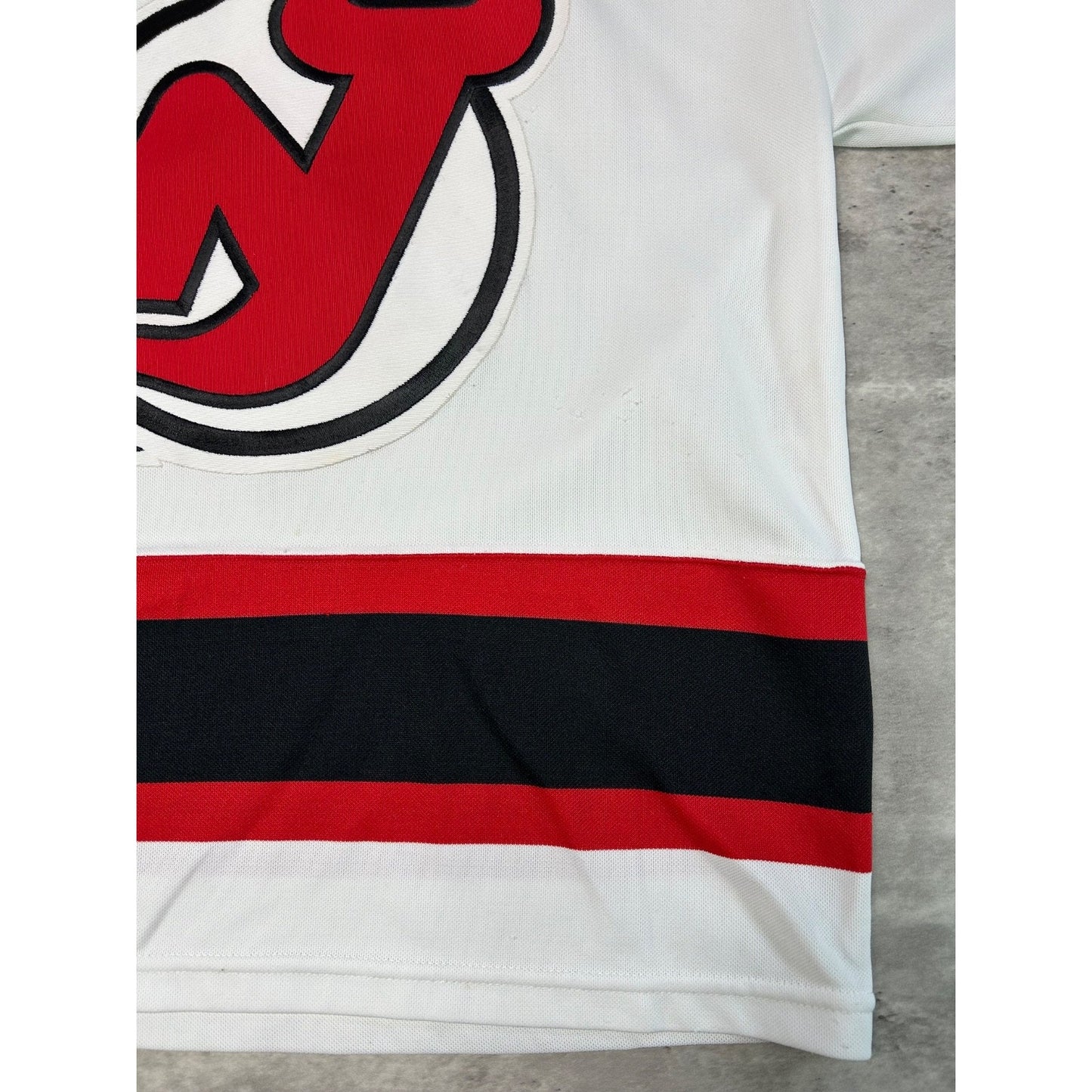 Vintage 90s New Jersey Devils NHL Stitched CCM Hockey Jersey Size Small