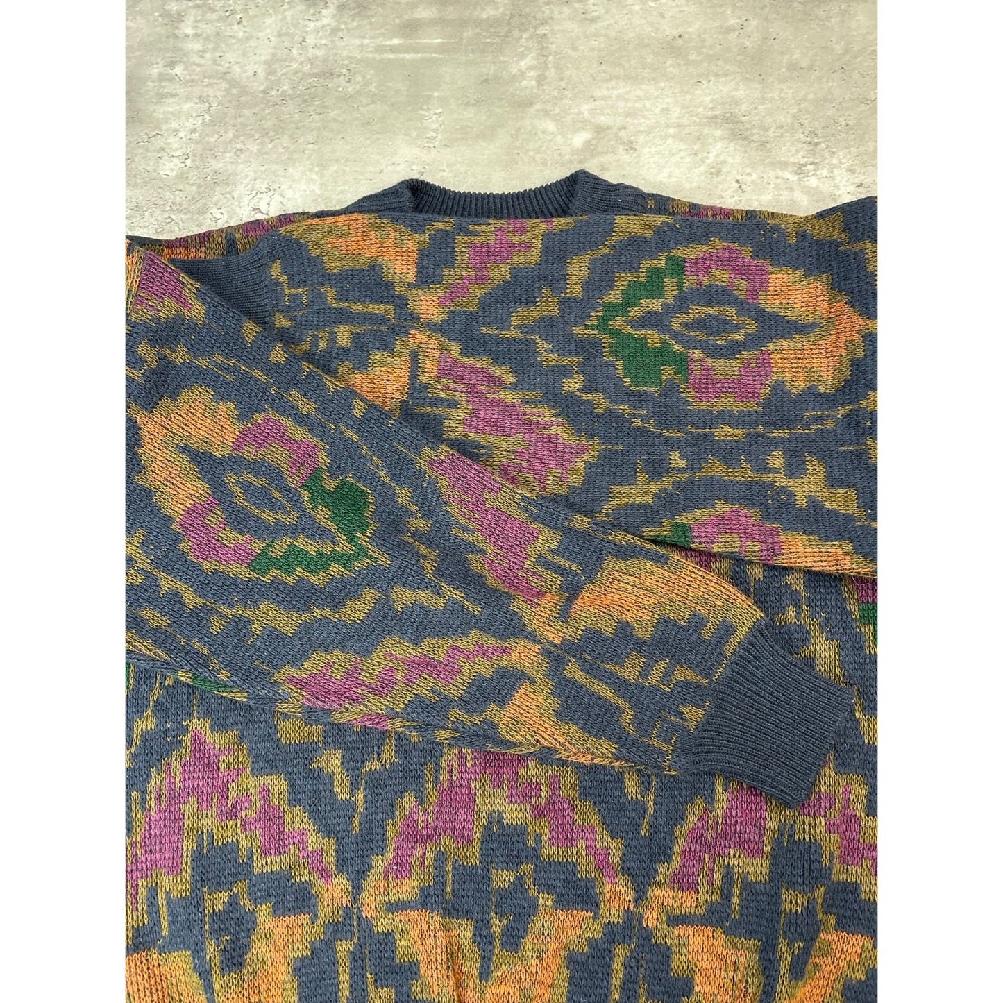 Vintage 90s Abstract Print Pullover Ribbed Knit Sweater Size Large