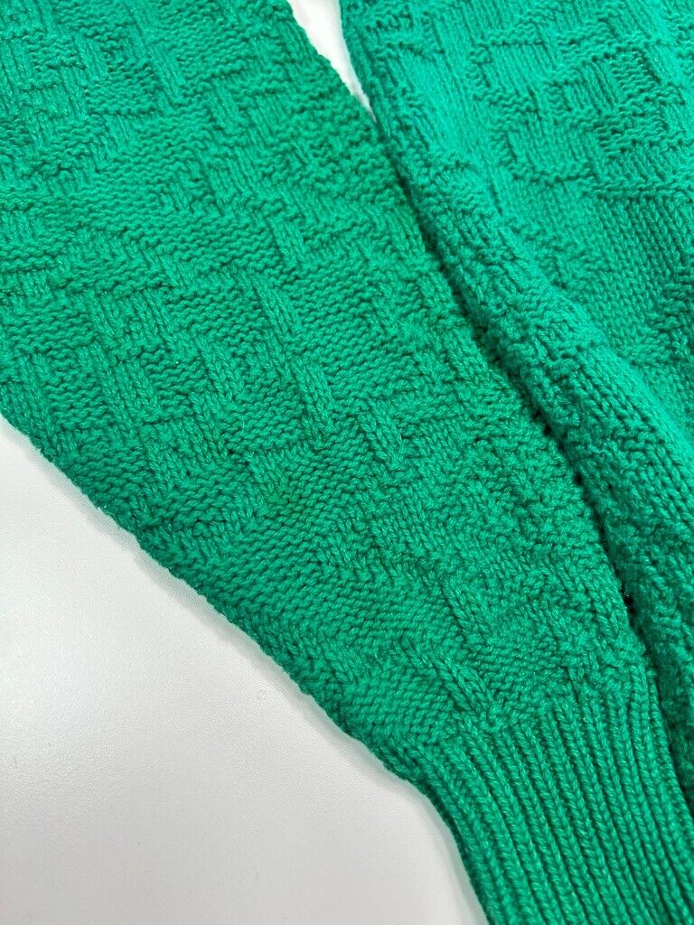 Vintage 90s Aigner Textured Pattern Print Ribbed Knit Sweater Size Medium Green