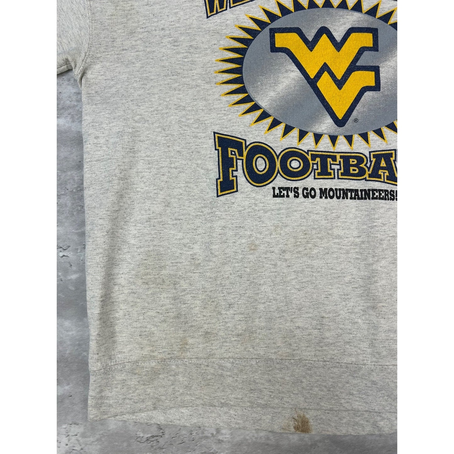 Vintage 90s West Virginia Mountaineers NCAA Football Graphic Sweatshirt Sz Large
